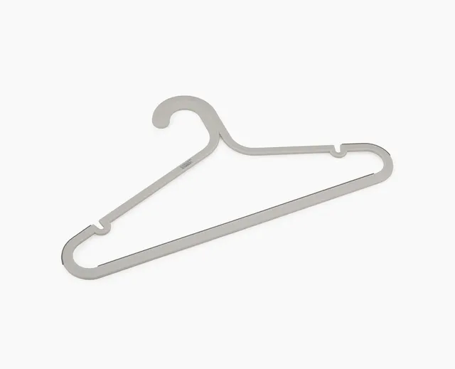 joseph-joseph-orderly-set-of-5-anti-tangle-ecru-clothes-hangers image 1