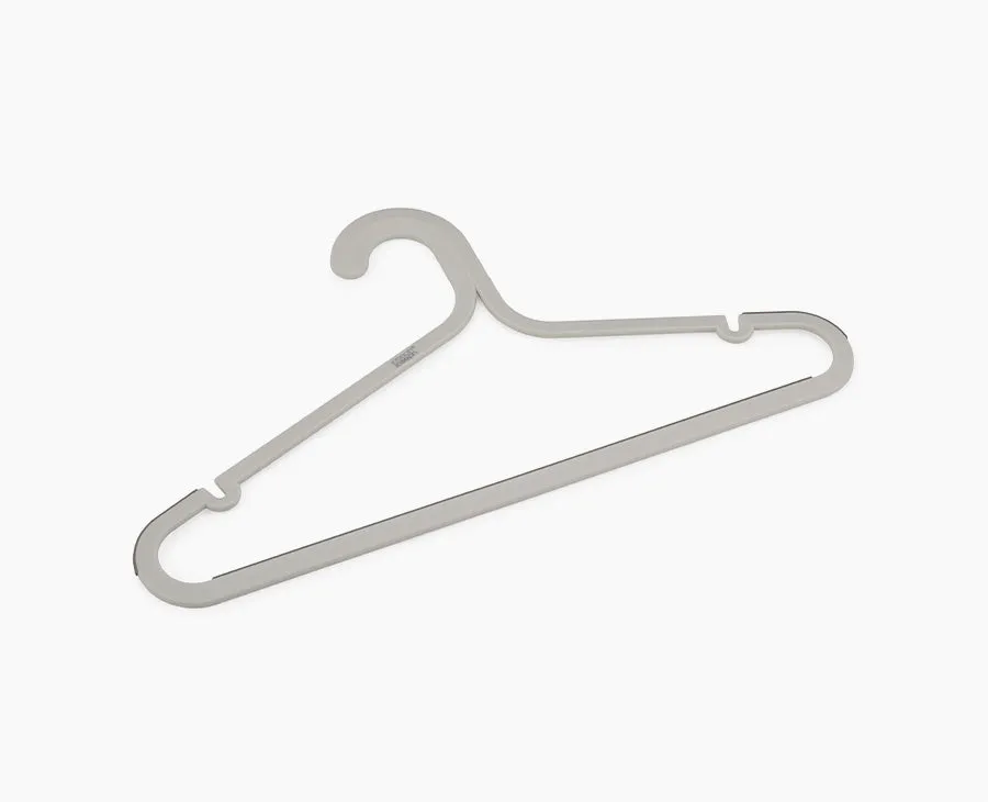 joseph-joseph-orderly-set-of-5-anti-tangle-ecru-clothes-hangers image 1