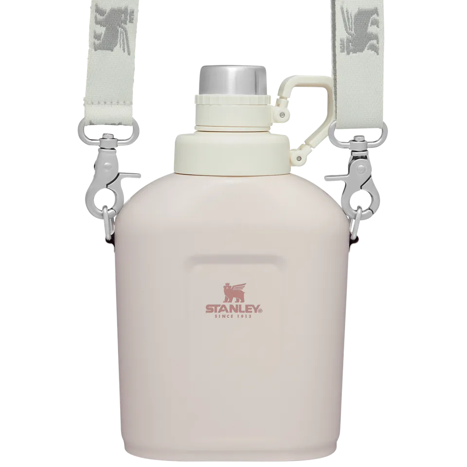 stanley-1913-the-legendary-classic-canteen-1-1qt-lightweight-stainless-steel-non image 1