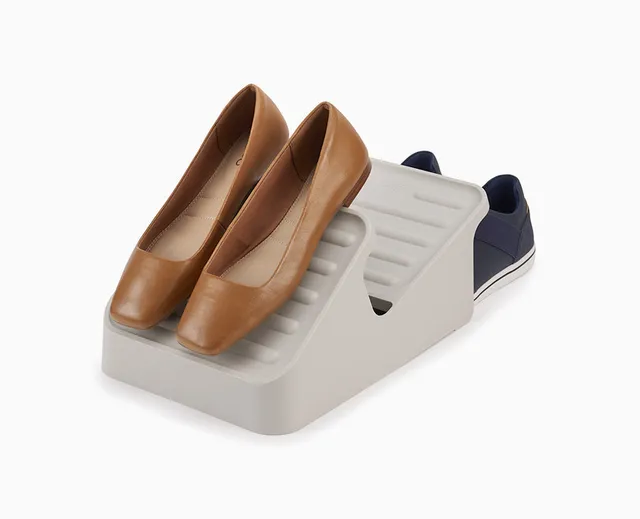 joseph-joseph-shoe-in-space-saving-shoe-rack-ecru-holds-3-pairs image 1