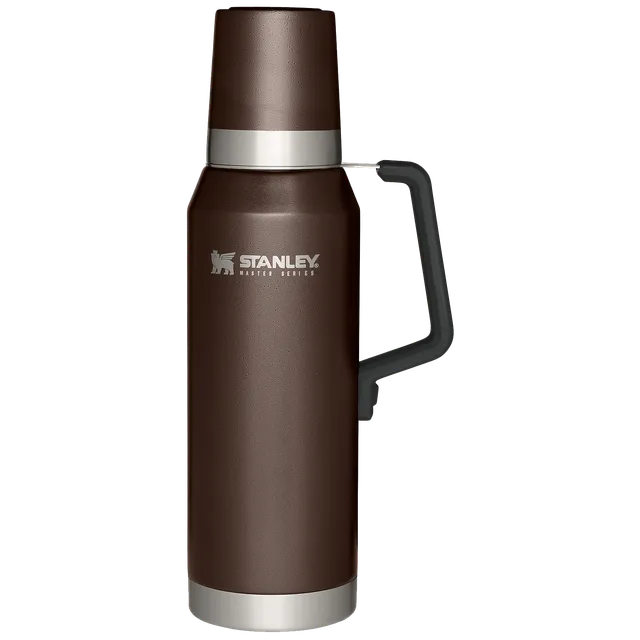 stanley-1913-master-unbreakable-thermal-bottle-1-4-qt-quadvac-insulation image 1