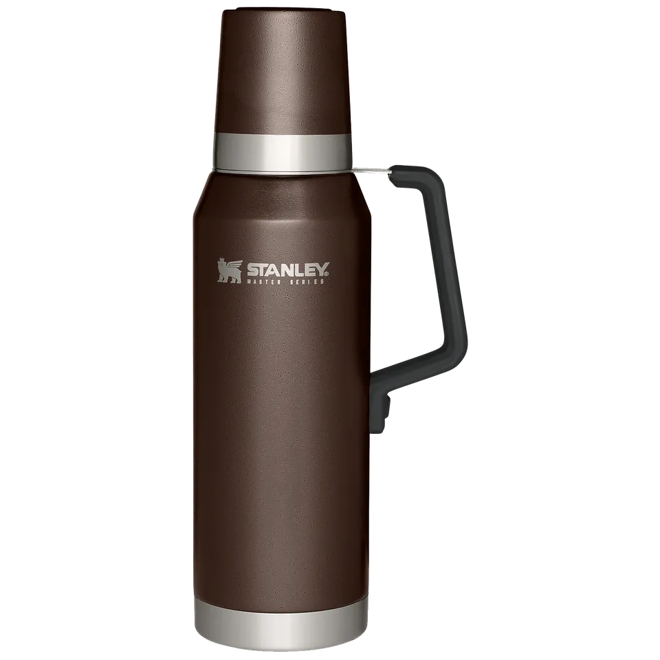 stanley-1913-master-unbreakable-thermal-bottle-1-4-qt-quadvac-insulation image 1
