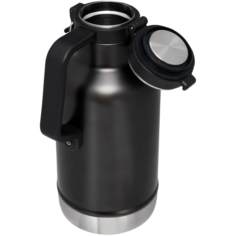 stanley-1913-classic-easy-pour-growler-64-oz-insulated-beer-growler image 1