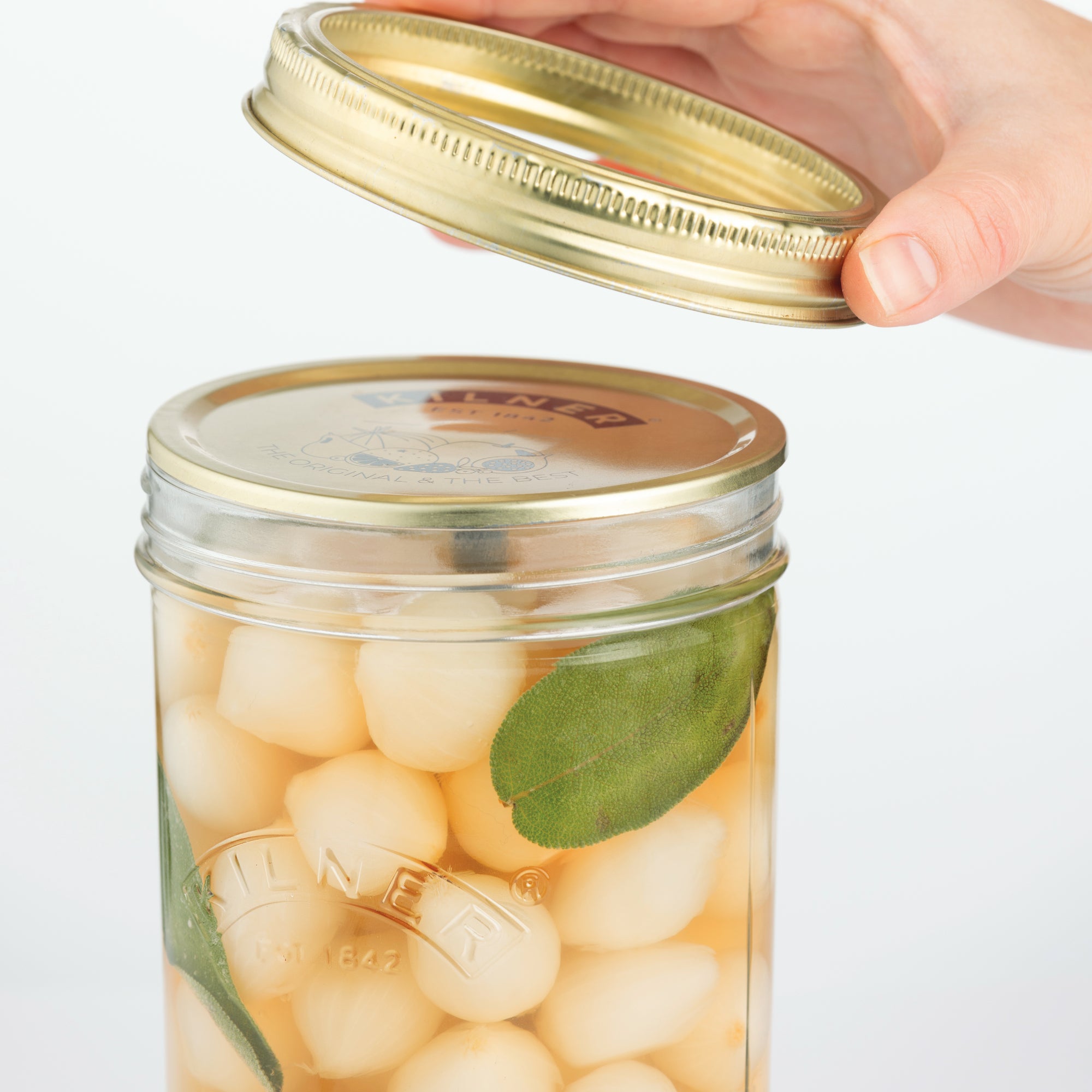 kilner-pickle-jar-with-lifter-set-of-2 image 2