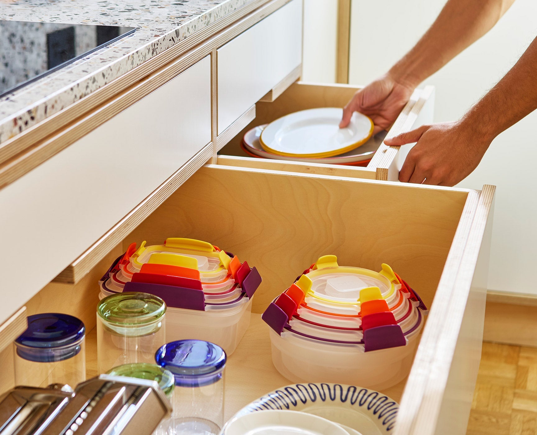 joseph-joseph-nest-lock-8-piece-multicolour-food-container-set-airtight-and-spac image 2