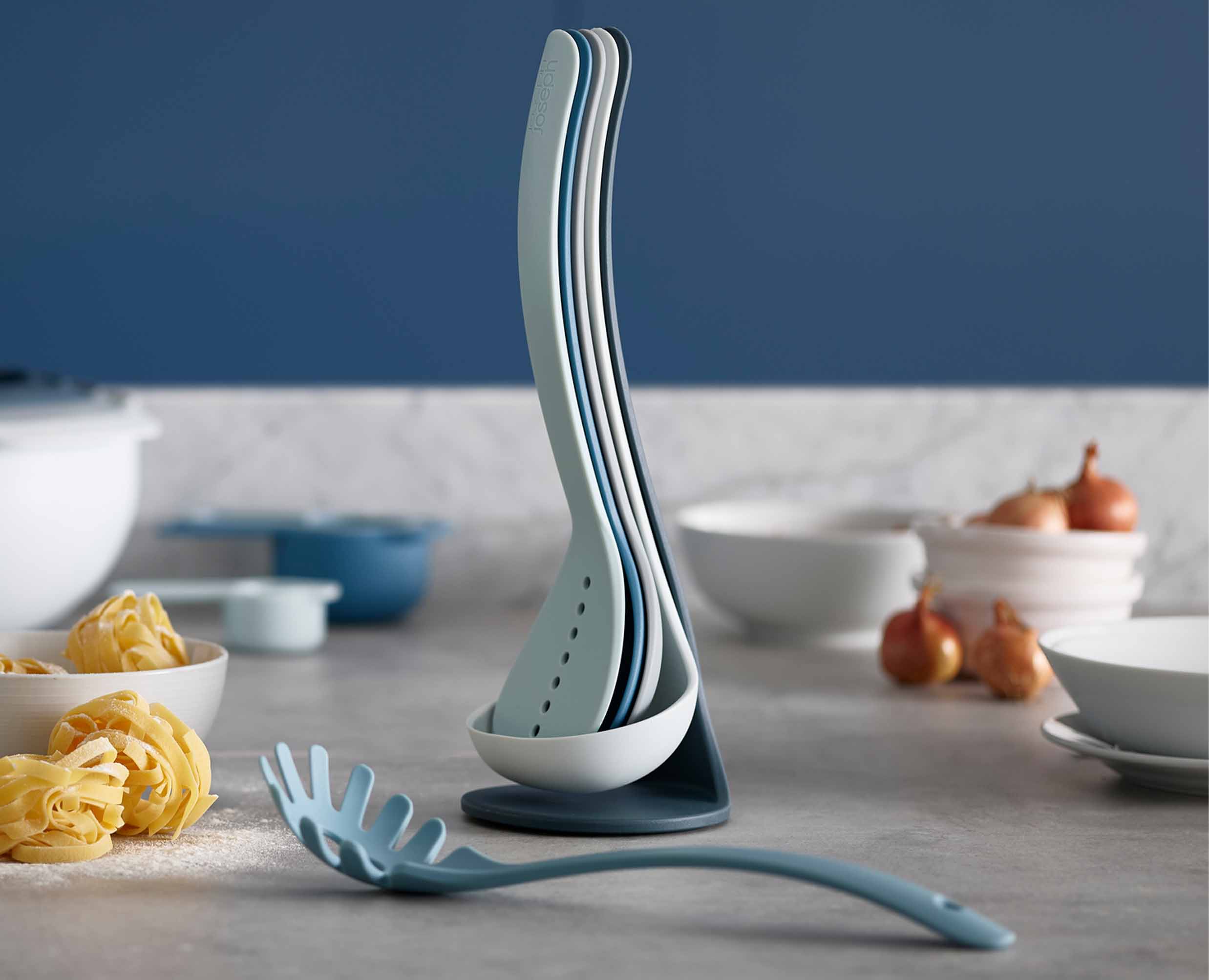joseph-joseph-nest-blue-utensils-plus-set-editions-5-piece-space-saving-utensil- image 3