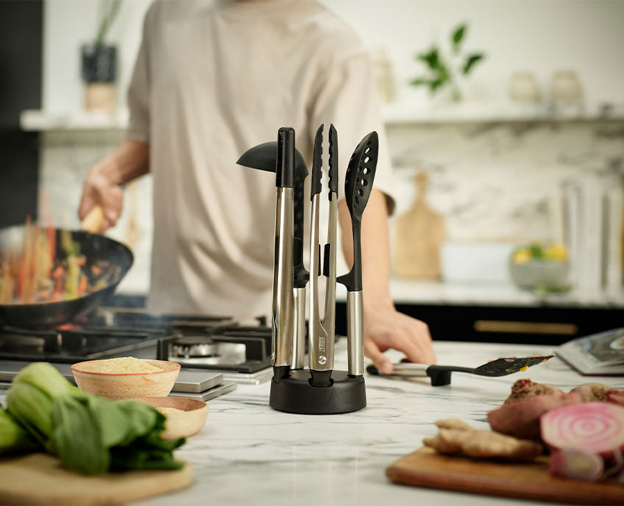 joseph-joseph-elevate-fusion-5-piece-stainless-steel-utensil-set-with-compact-st image 2