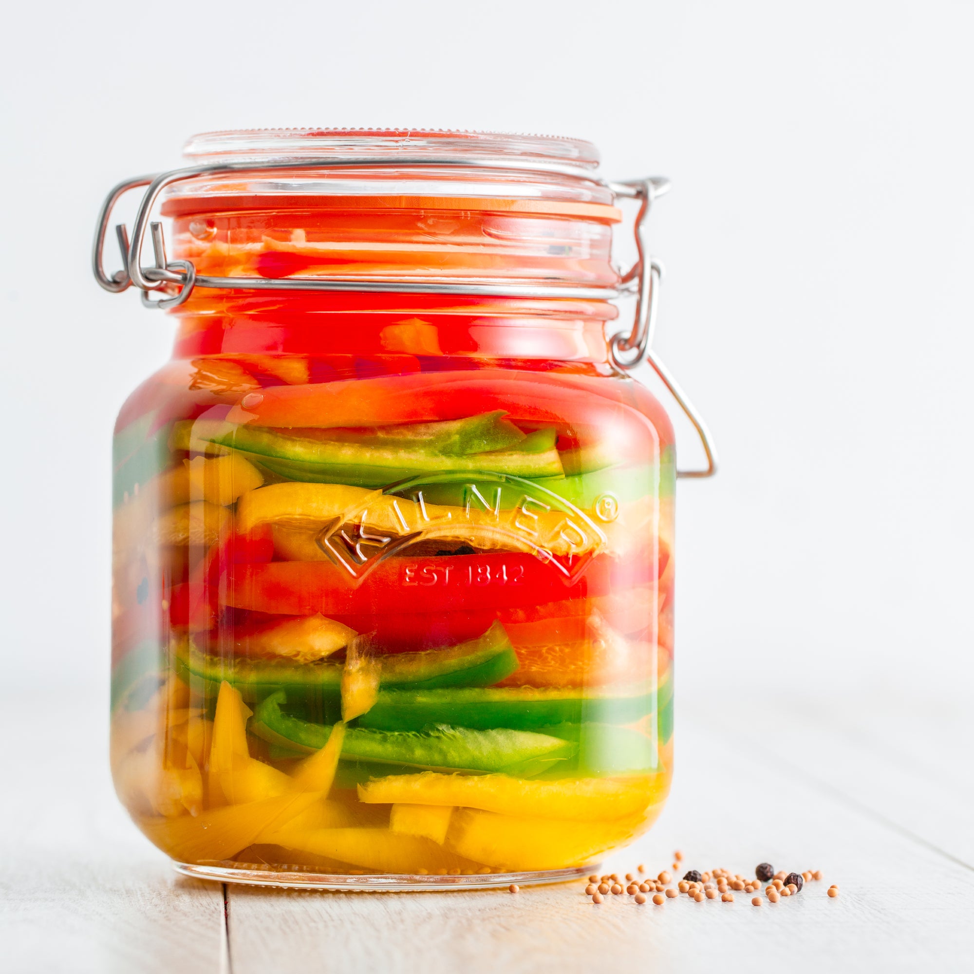 kilner-square-clip-top-jars-set-of-3-34oz-51oz-68oz-for-space-saving-storage image 2