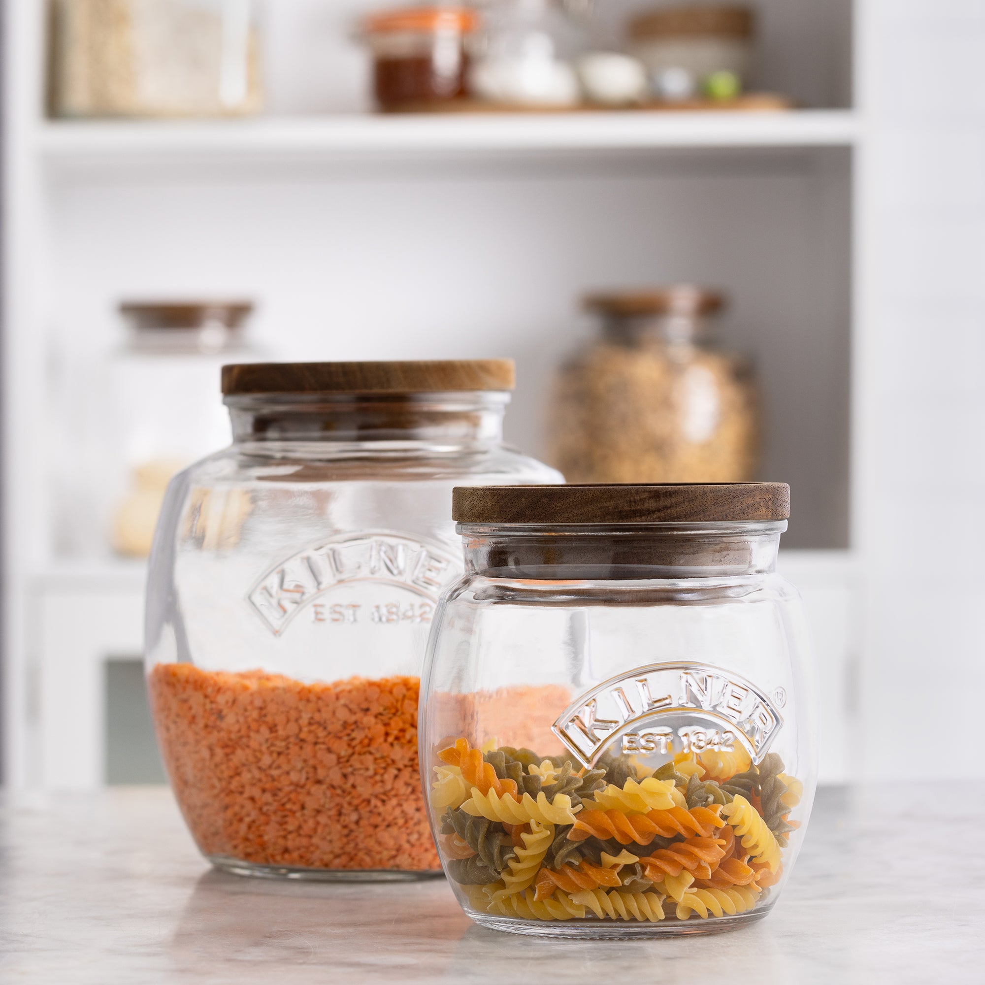 kilner-jars-with-wooden-lid-set-of-2-28-7oz-67-6oz image 1