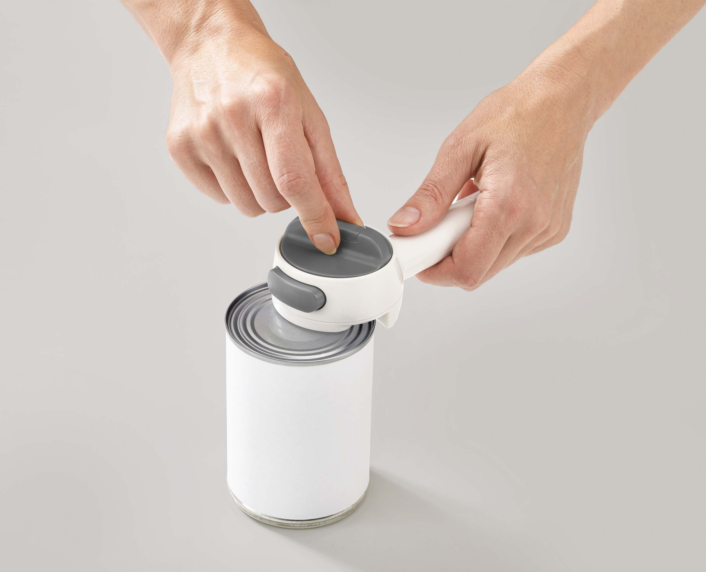 joseph-joseph-can-do-plus-grey-can-opener image 3