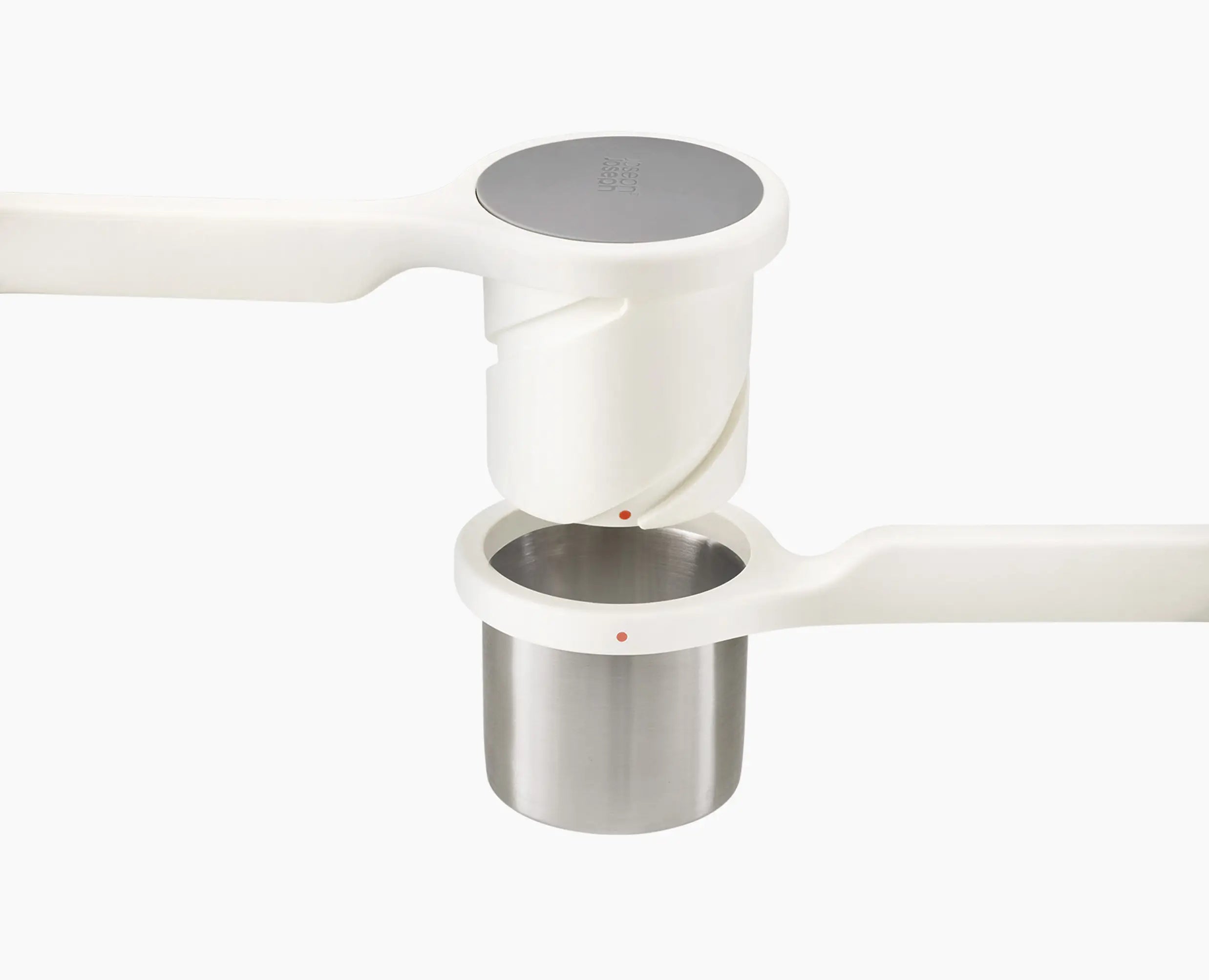 joseph-joseph-helix-white-potato-ricer image 7