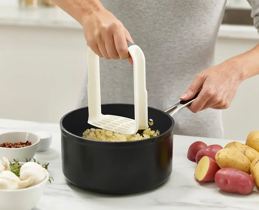 joseph-joseph-easy-mash-white-potato-masher image 2