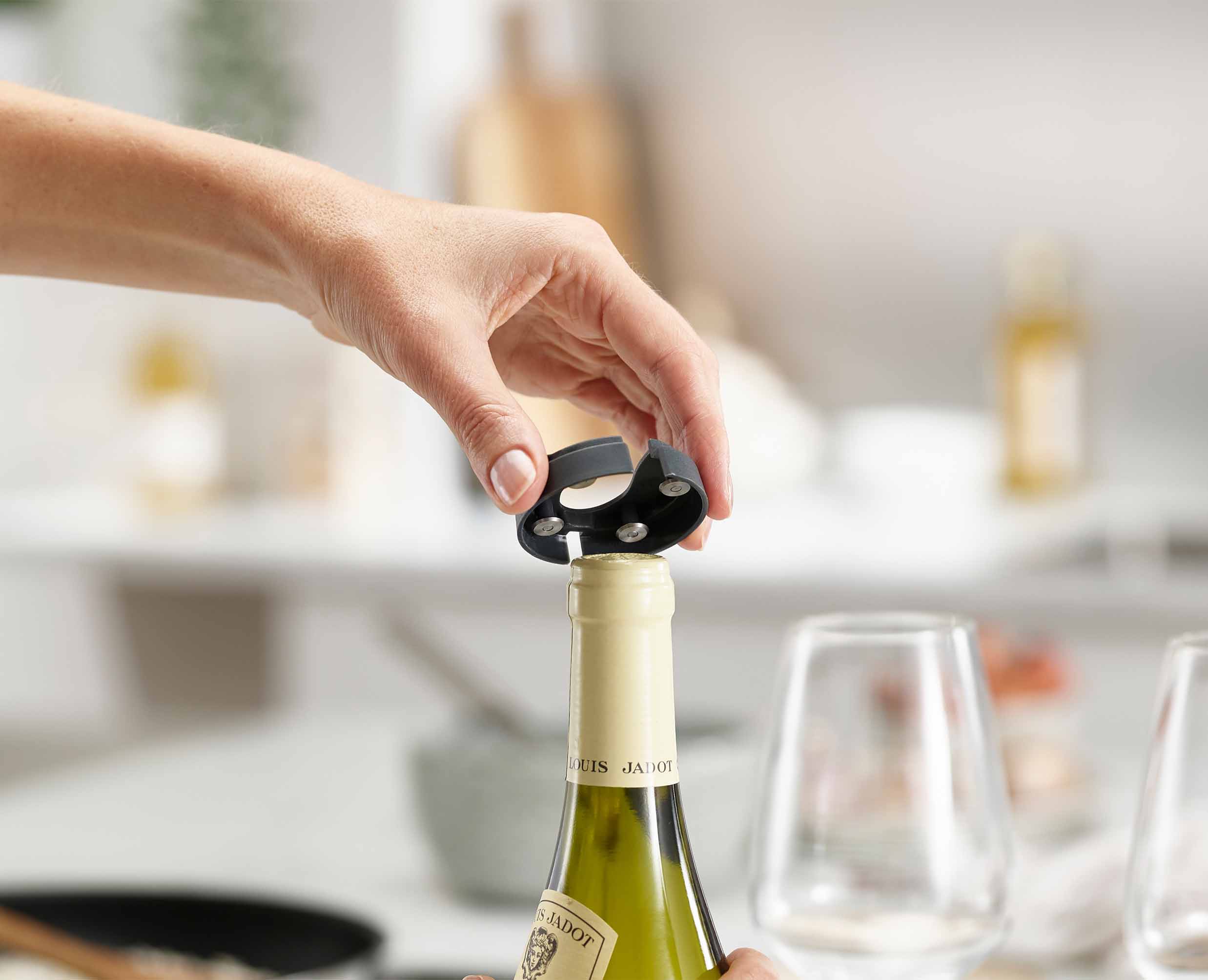 joseph-joseph-barstar-3-in-1-grey-corkscrew-compact-wine-opener-with-foil-cutter image 5