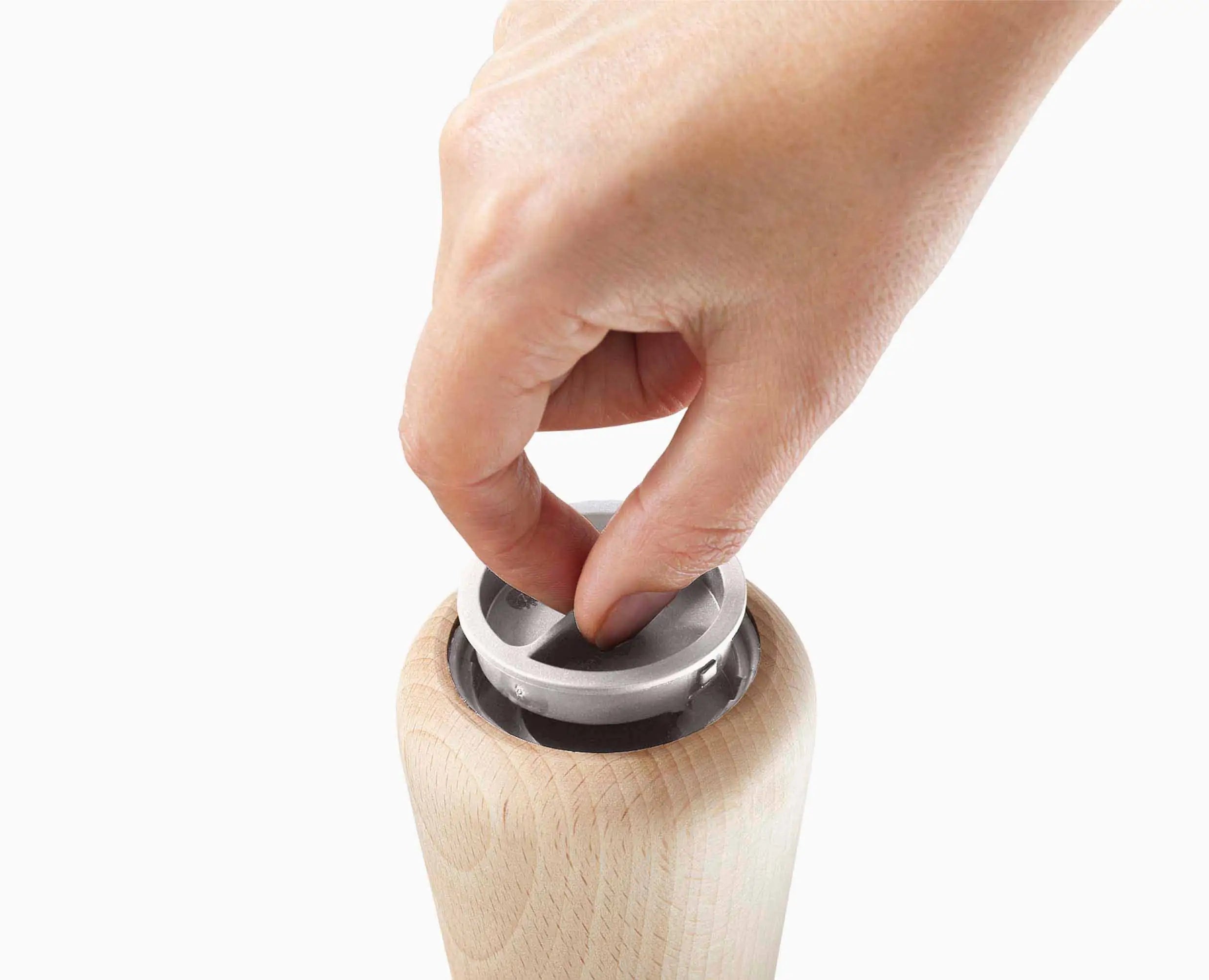 joseph-joseph-milltop-wood-salt-mill-natural-beech-ceramic-grinder image 7