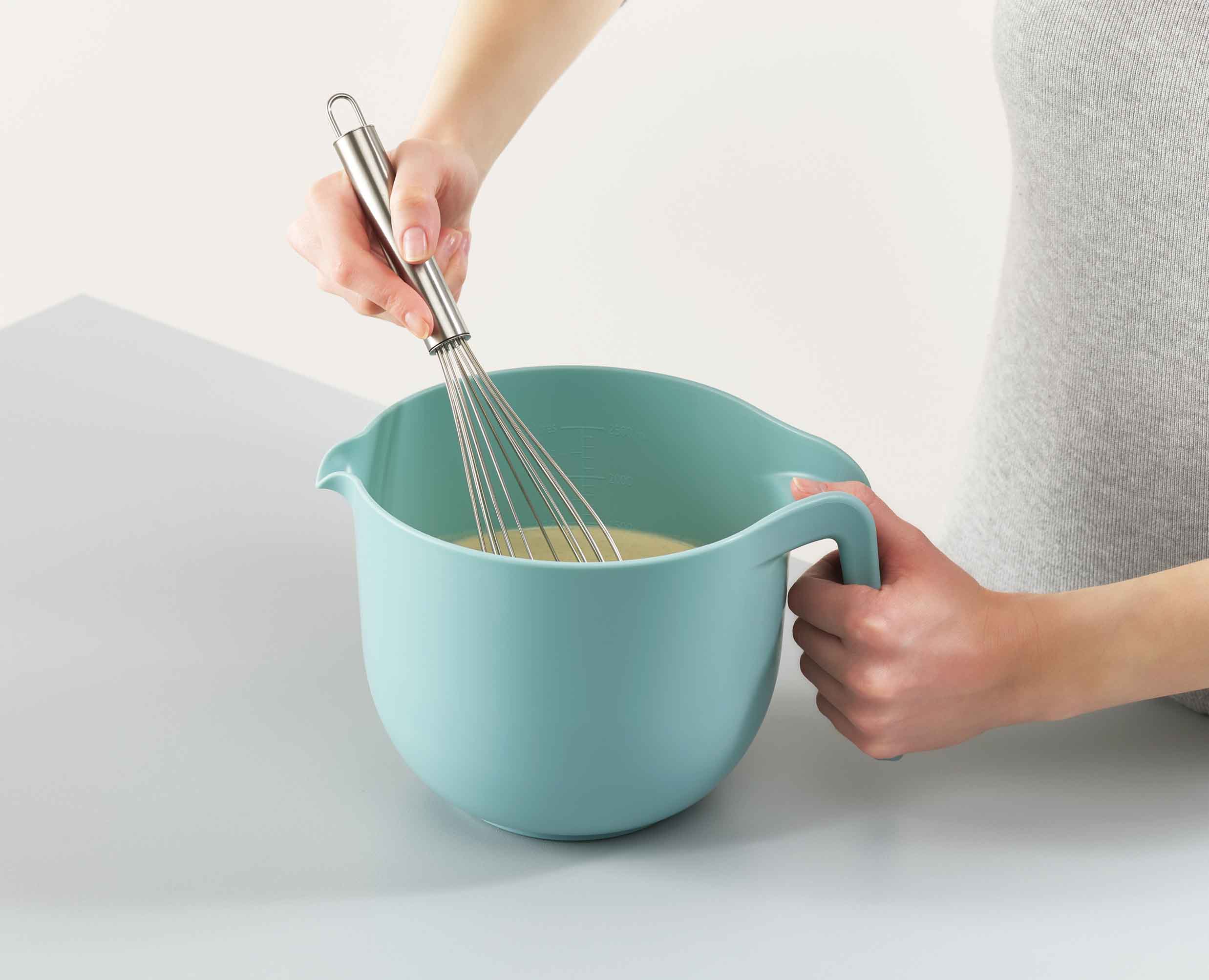 joseph-joseph-nest-trio-3-piece-opal-food-preparation-set-space-saving-jugs-and- image 5