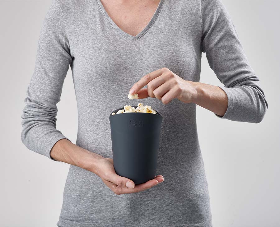 joseph-joseph-m-cuisine-2-piece-orange-popcorn-maker-set-microwave-silicone-cups image 2