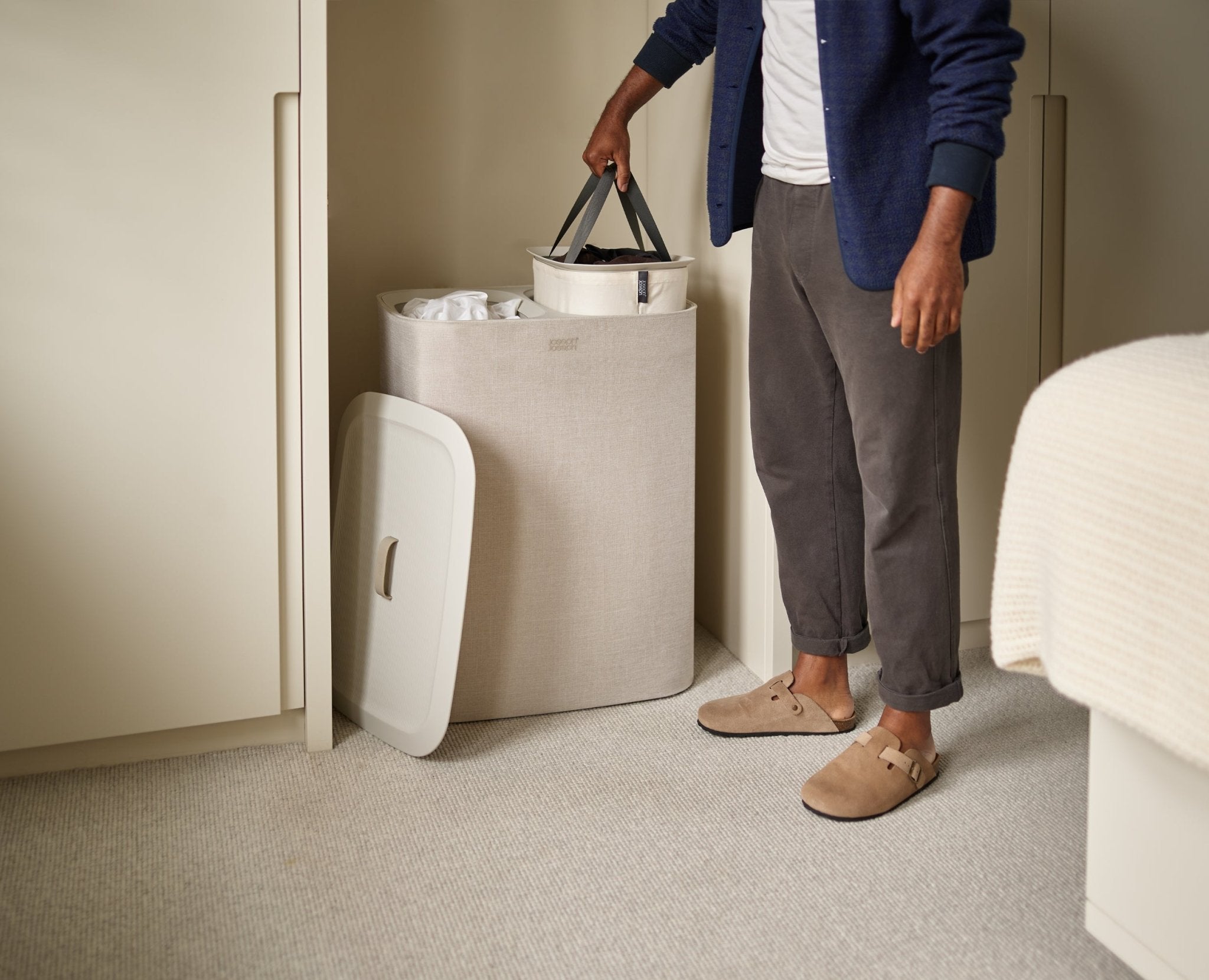 joseph-joseph-2-piece-ecru-tota-90l-hold-all-35l-laundry-basket-set image 5