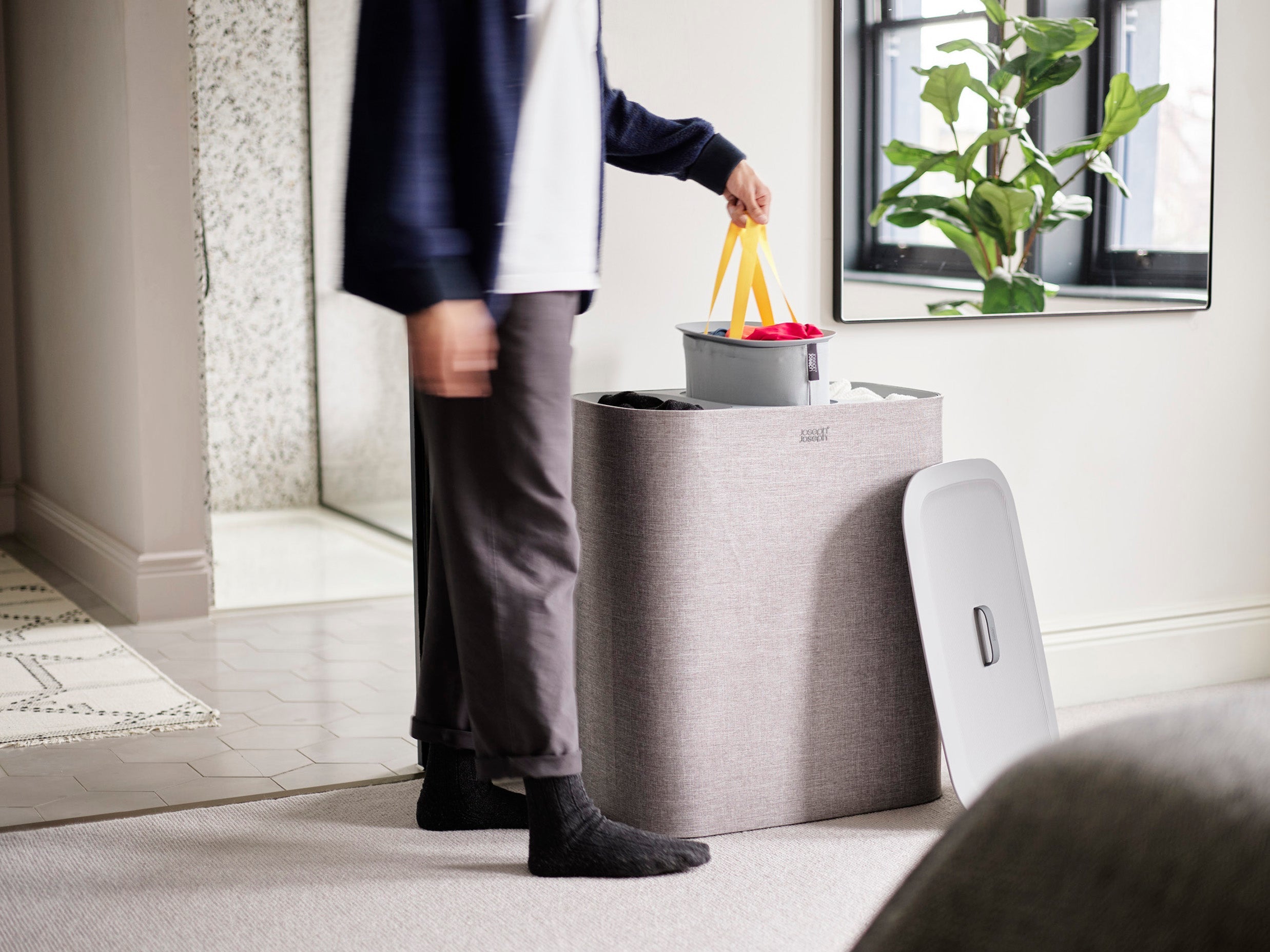 joseph-joseph-2-piece-grey-tota-trio-90l-hold-all-max-55l-laundry-basket-set-sor image 4