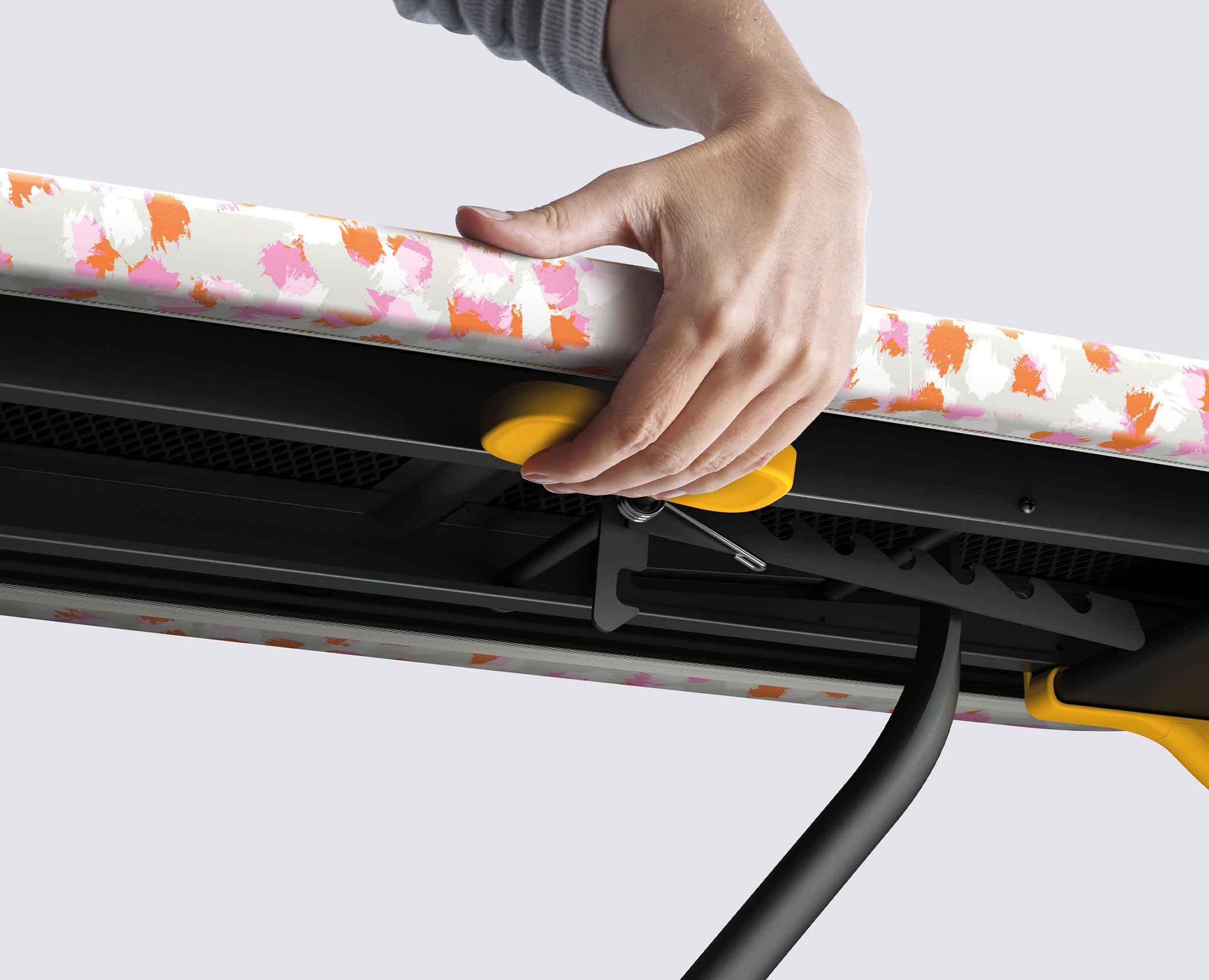 joseph-joseph-glide-compact-110cm-peach-easy-store-ironing-board image 6