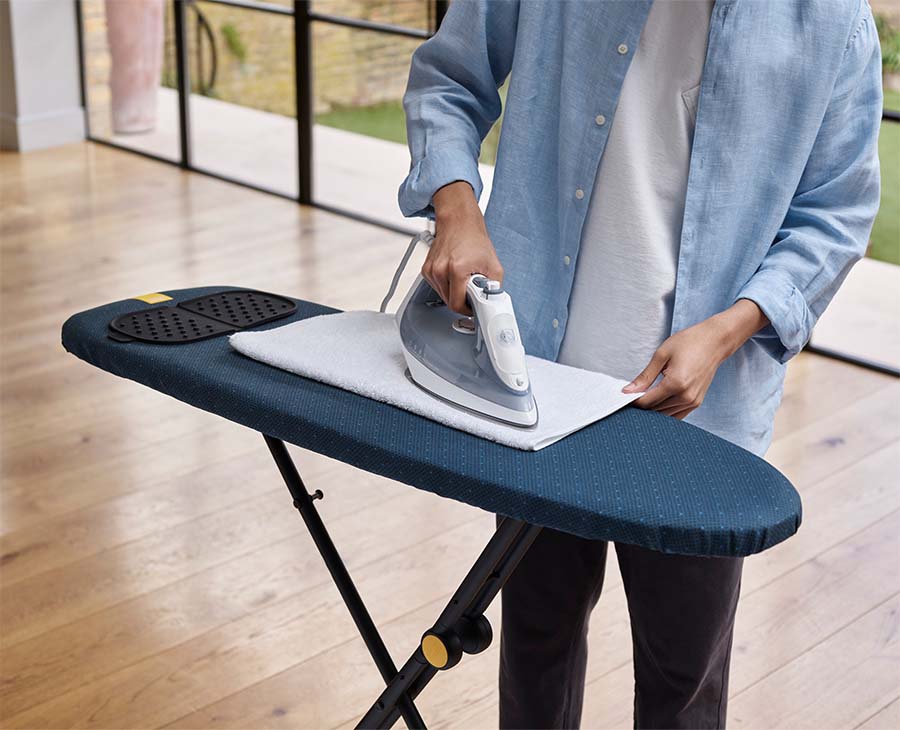 joseph-joseph-glide-compact-plus-110cm-blue-easy-store-ironing-board-with-advanc image 2