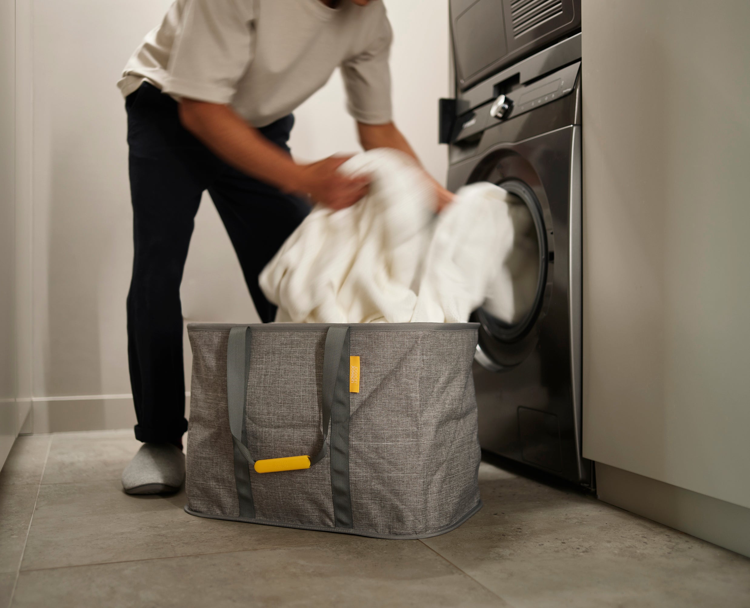 joseph-joseph-2-piece-grey-tota-trio-90l-hold-all-max-55l-laundry-basket-set-sor image 5
