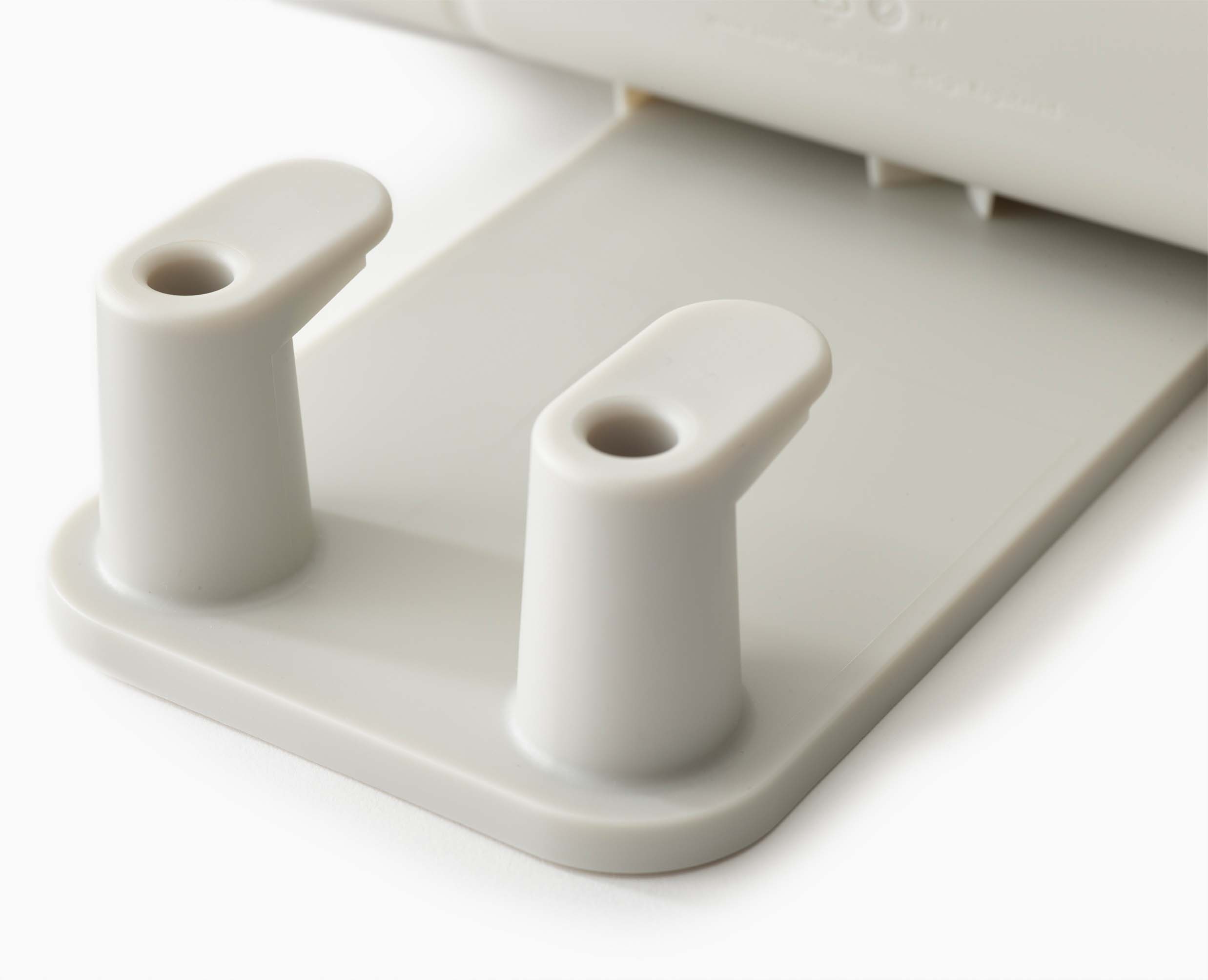 joseph-joseph-ironhub-wall-mounted-ecru-iron-storage-caddy-organize-your-ironing image 7