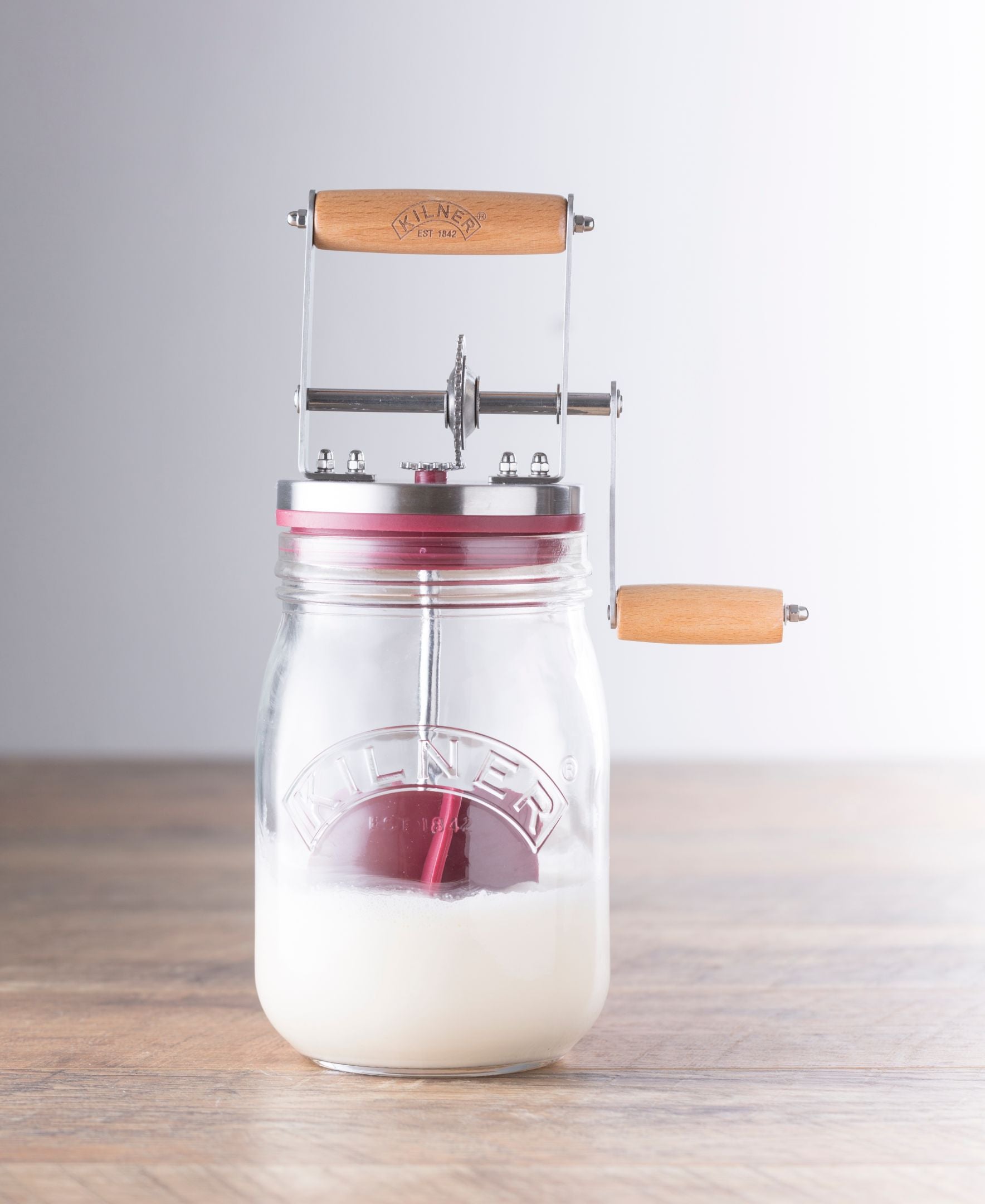 kilner-butter-churner-34oz-manual-butter-maker-with-glass-jar image 4