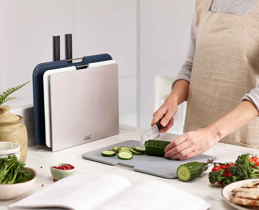 joseph-joseph-nest-boards-plus-6-piece-grey-knife-chopping-board-set image 2