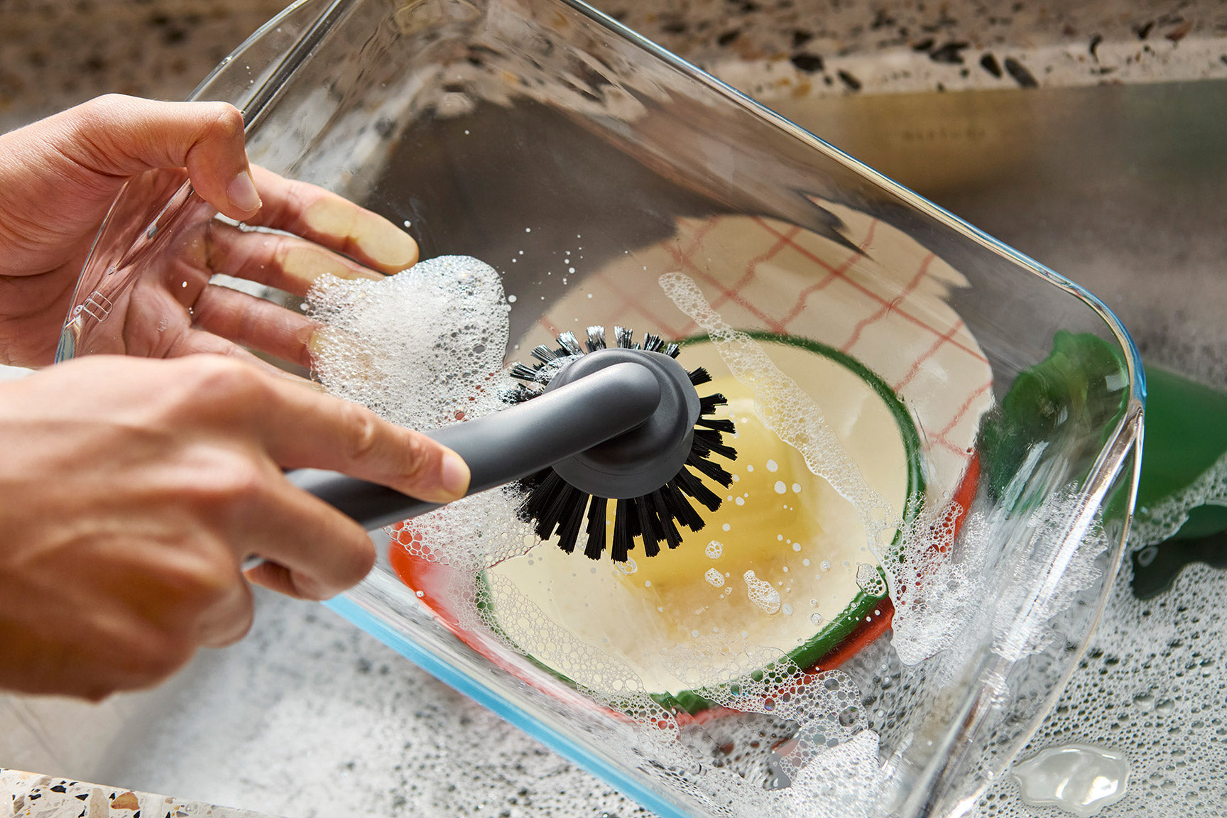 joseph-joseph-sinktech-washing-up-brush-with-replacement-head image 2