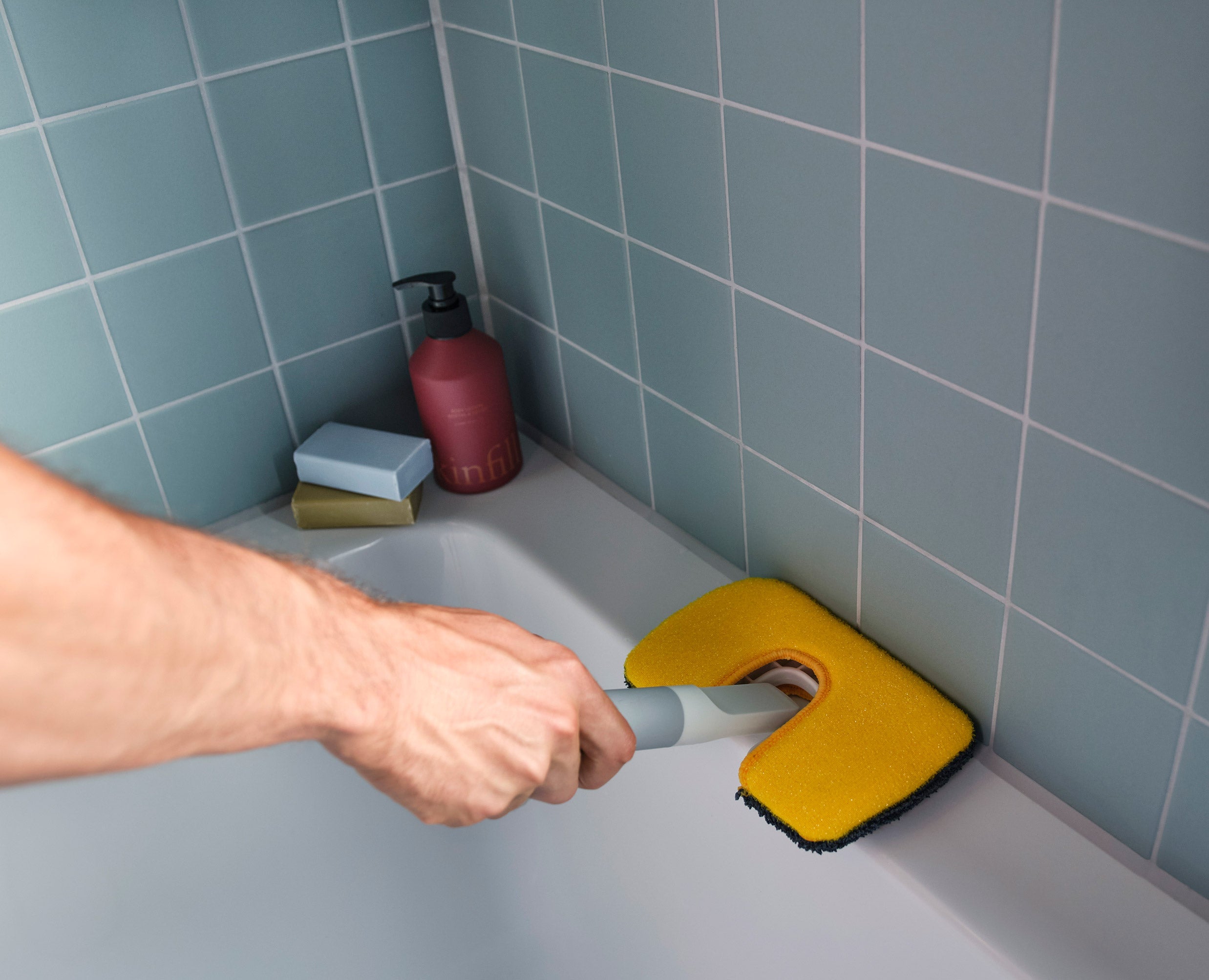 joseph-joseph-cleantech-2-in-1-surface-scrubber-tool-with-replacement-pad image 5