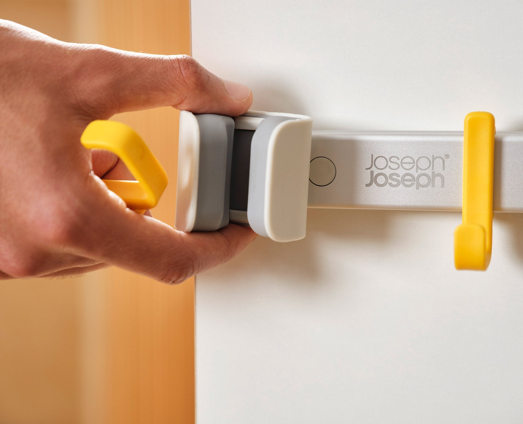 joseph-joseph-cleantech-pole-tool-organiser image 4