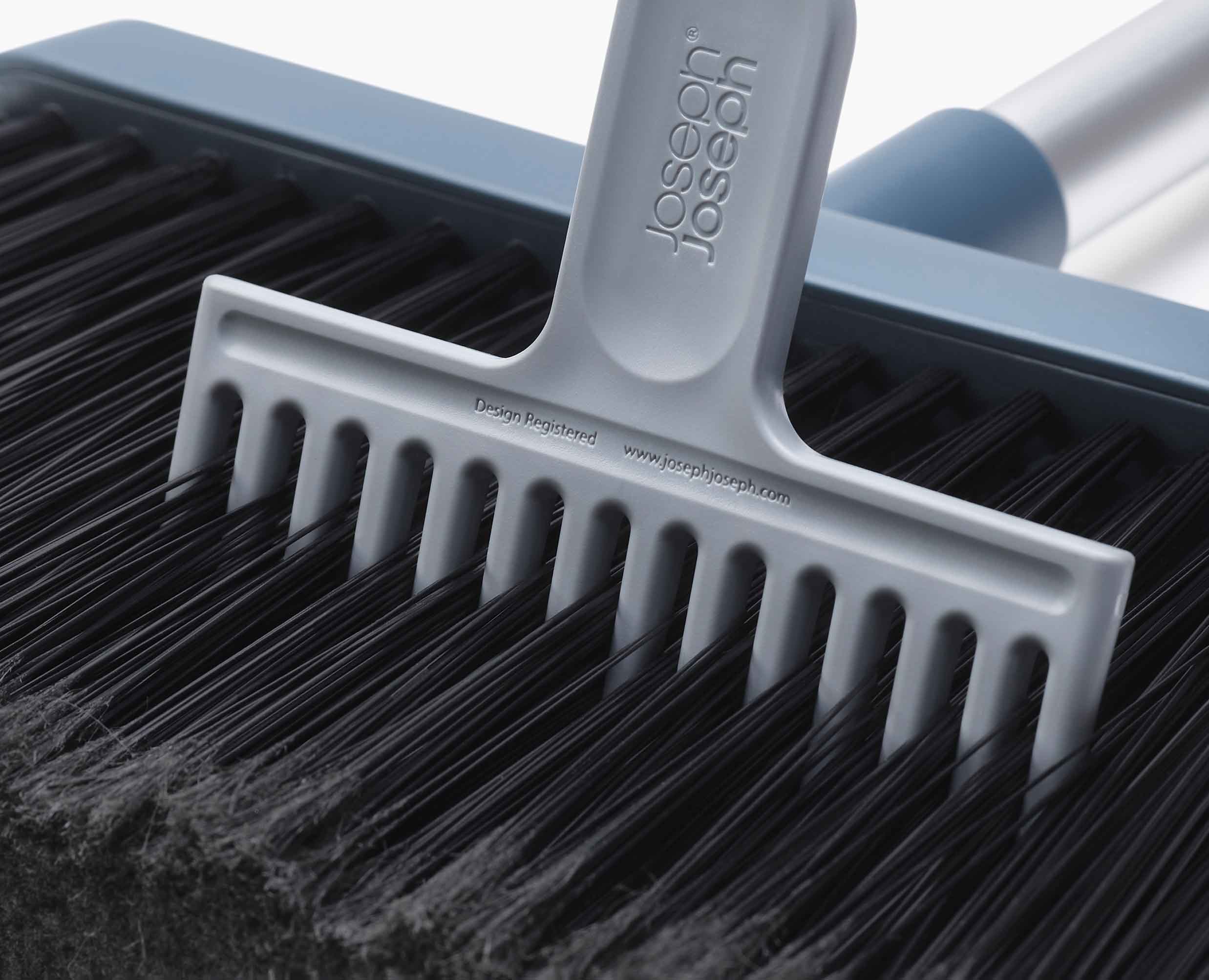 joseph-joseph-cleanstore-wall-mounted-blue-broom-with-telescopic-pole image 8