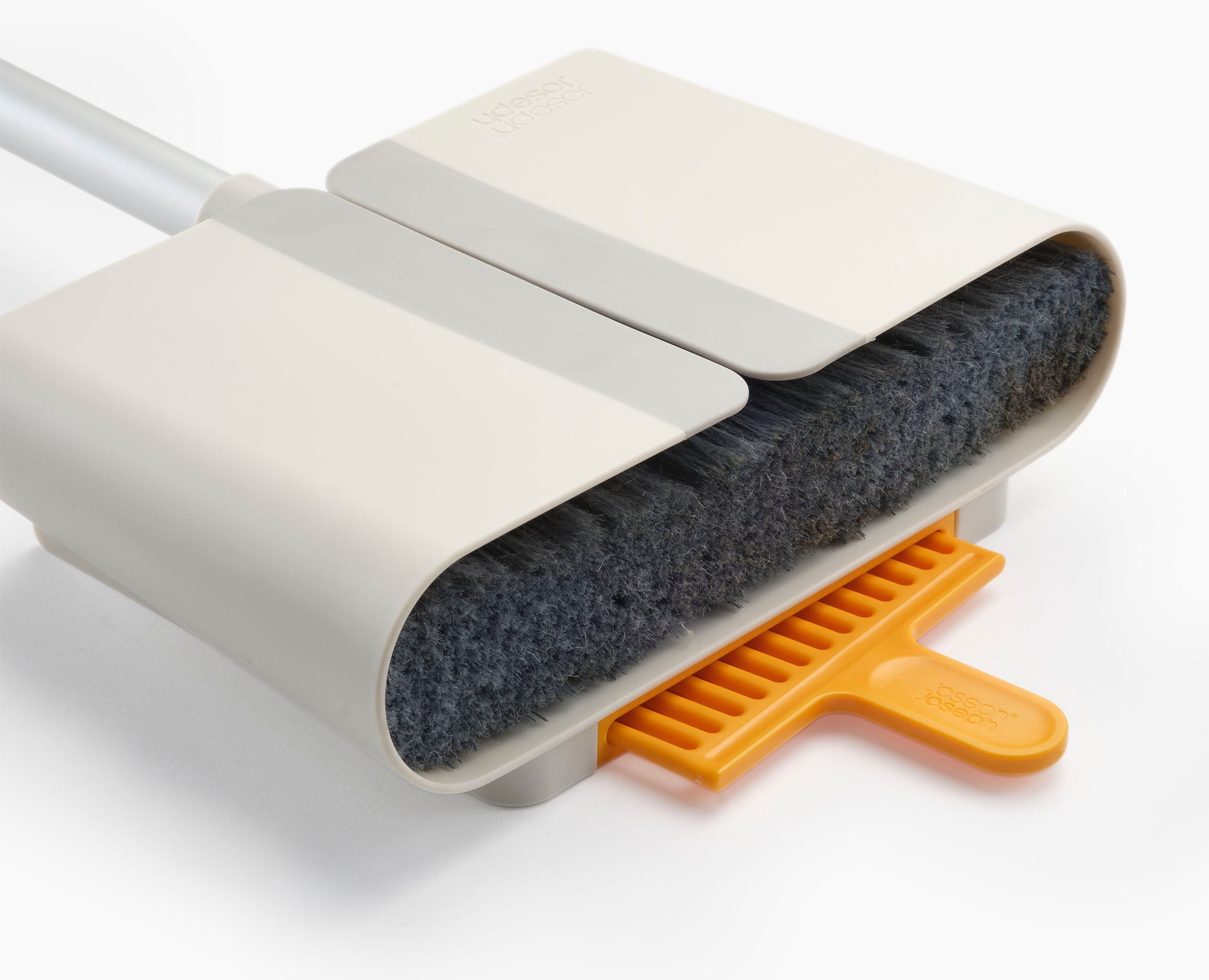 joseph-joseph-cleantech-wall-mounted-broom-dustpan-brush-set image 6