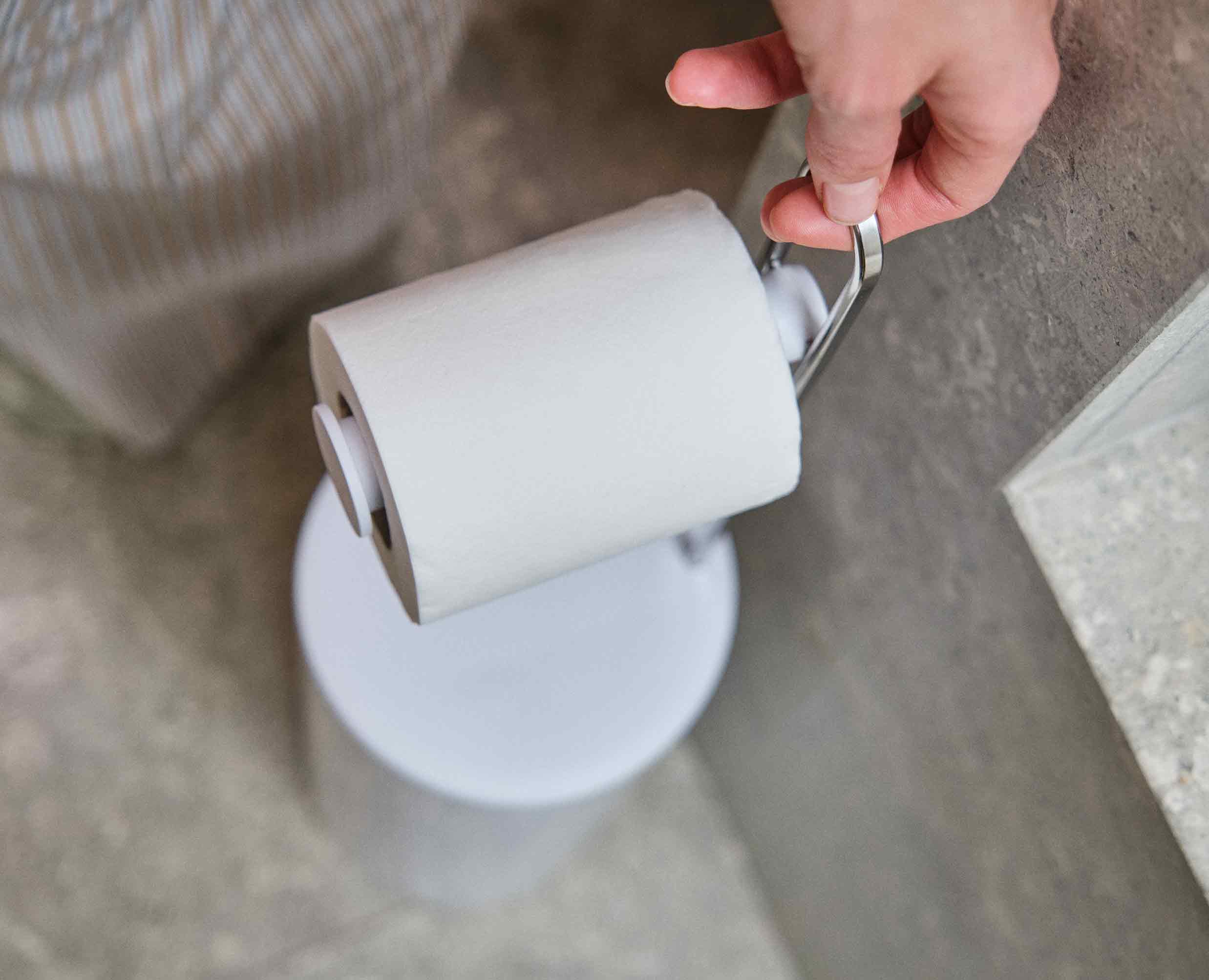 joseph-joseph-easystore-gloss-white-concealed-toilet-roll-holder image 4