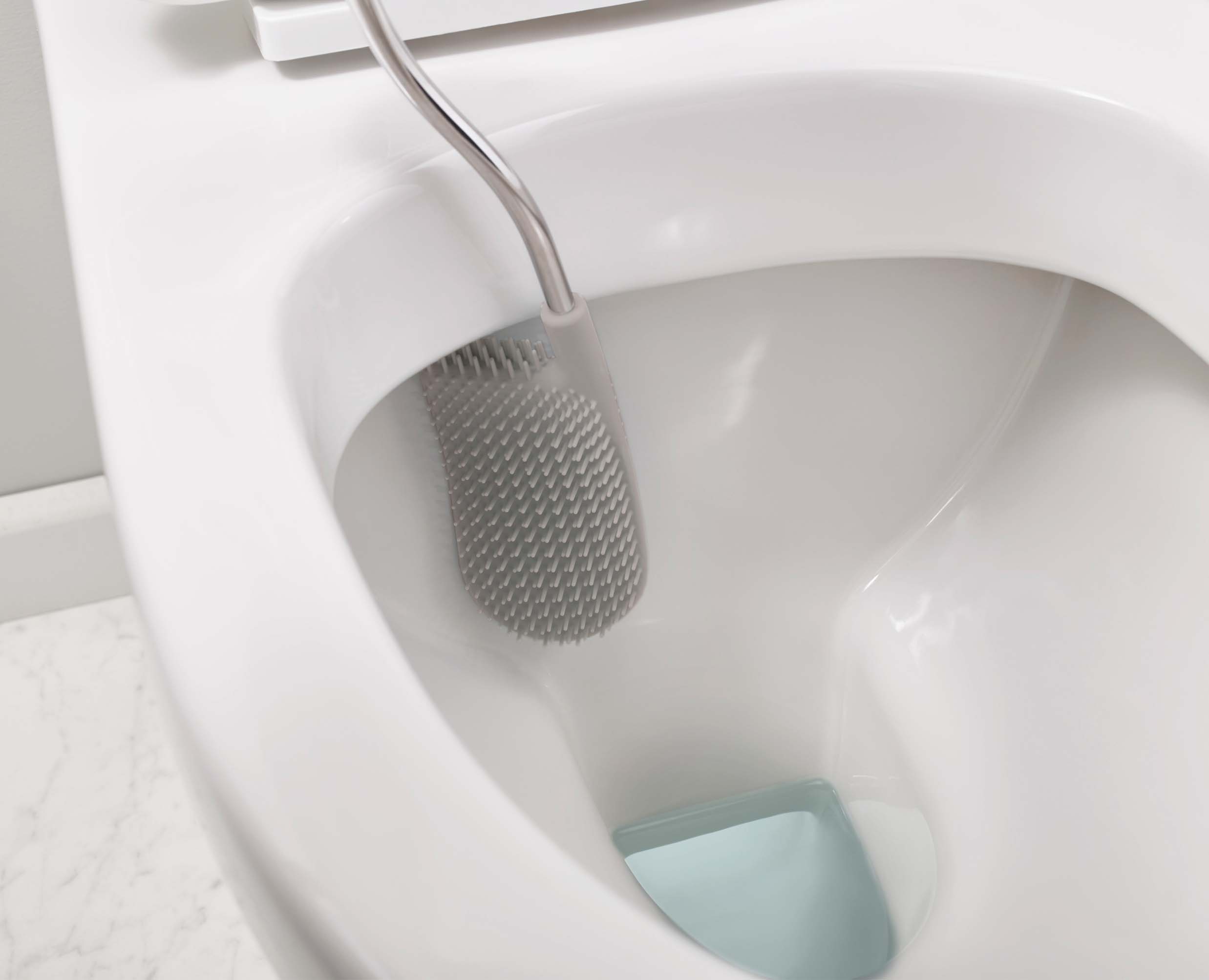 joseph-joseph-flex-plus-light-grey-toilet-brush-with-storage-caddy image 4