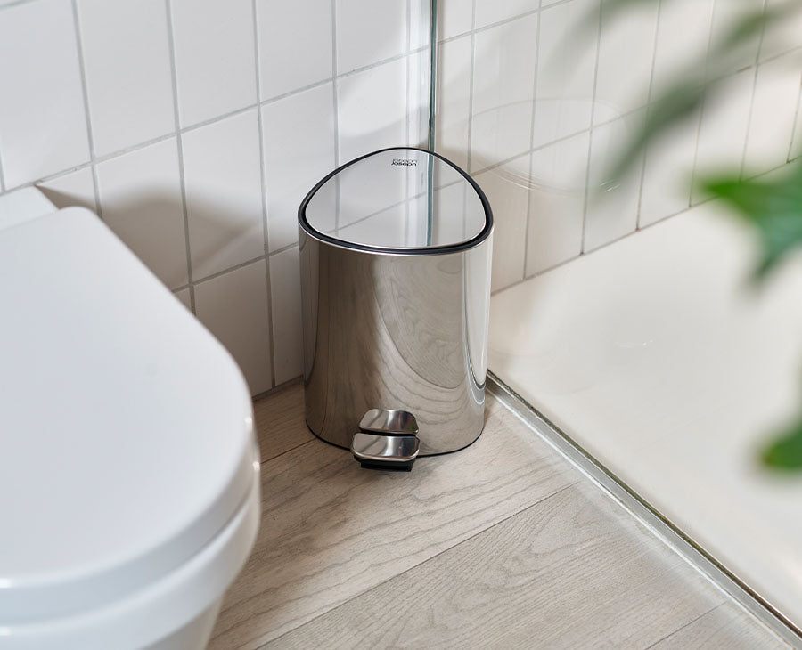 joseph-joseph-easystore-luxe-5l-stainless-steel-bathroom-pedal-bin-corner-design image 2