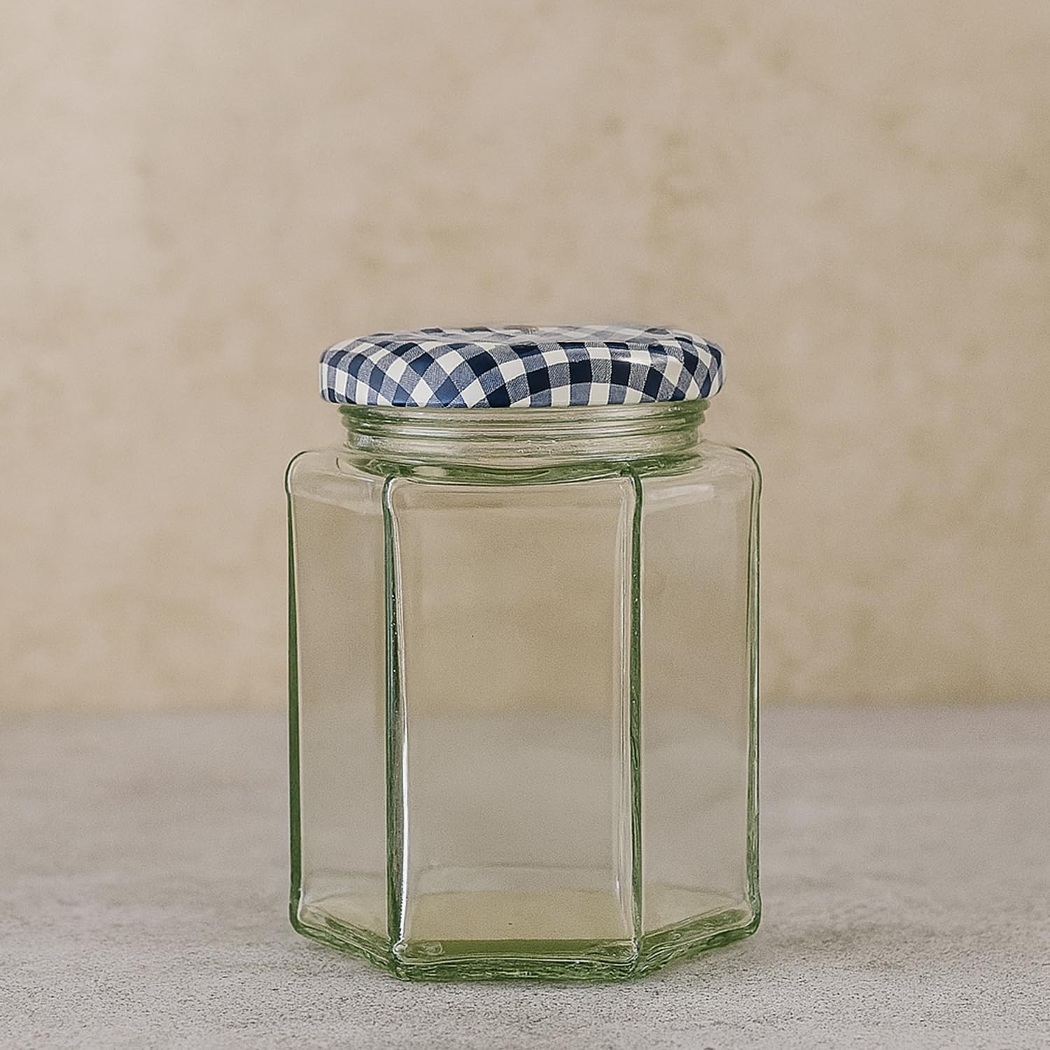 kilner-9-5oz-hexagonal-twist-top-jar-classic-glass-jar-with-blue-gingham-lid image 3