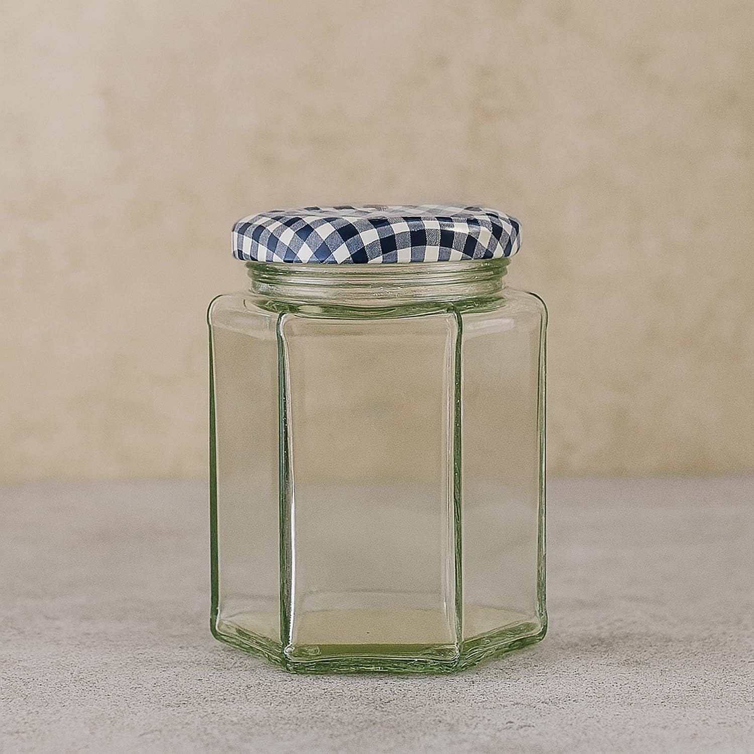 kilner-9-5oz-hexagonal-twist-top-jar-classic-glass-jar-with-blue-gingham-lid image 5
