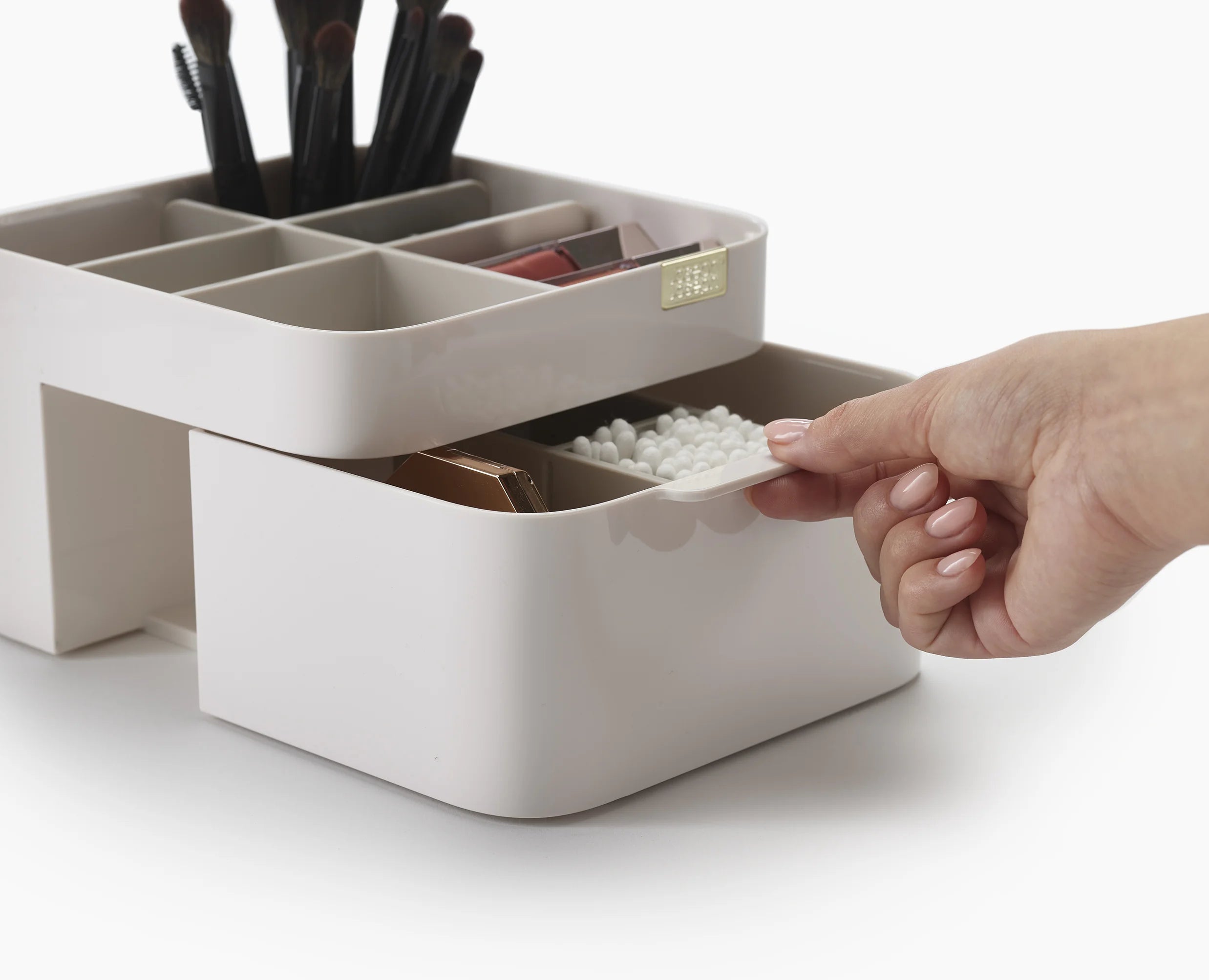 joseph-joseph-make-me-up-compact-mirror-makeup-organiser-set image 5