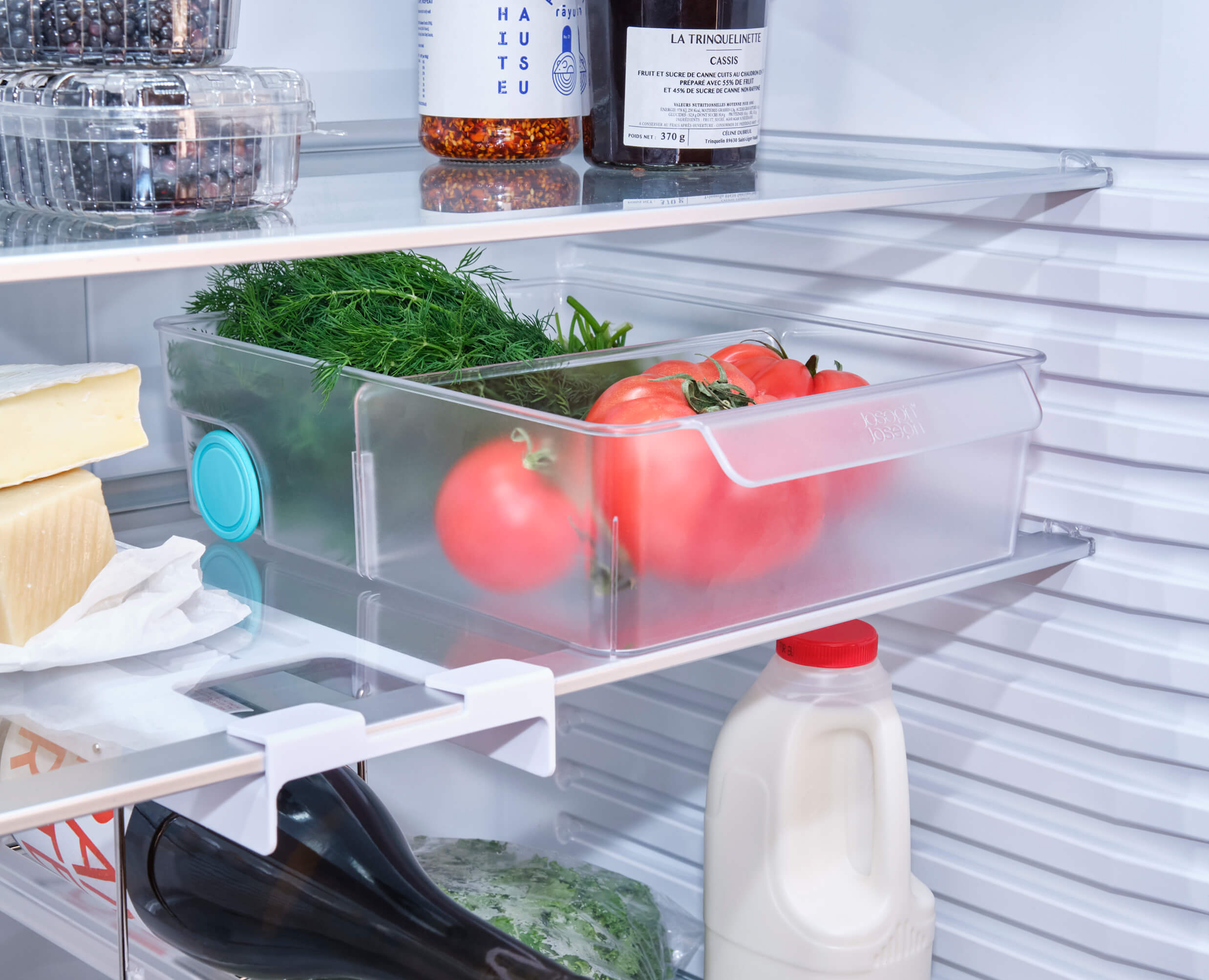 joseph-joseph-fridgestore-extra-large-storage-bin-with-divider-and-wheels image 2