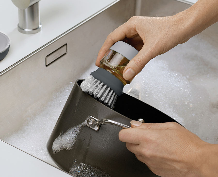 joseph-joseph-palm-scrub-grey-washing-up-brush-with-soap-dispenser image 2