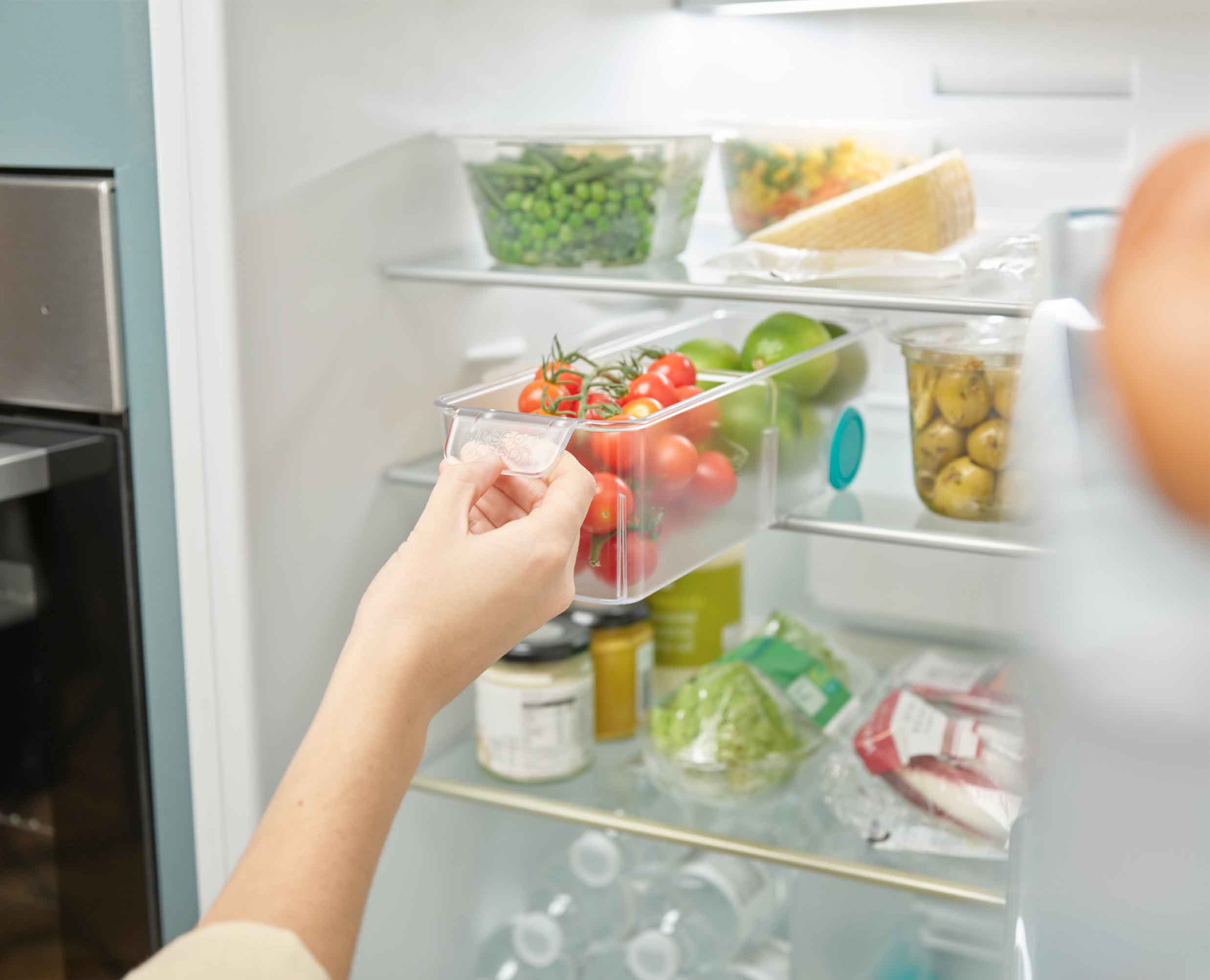 joseph-joseph-fridgestore-compact-clear-storage-bin-drawer-style-with-handle-whe image 3