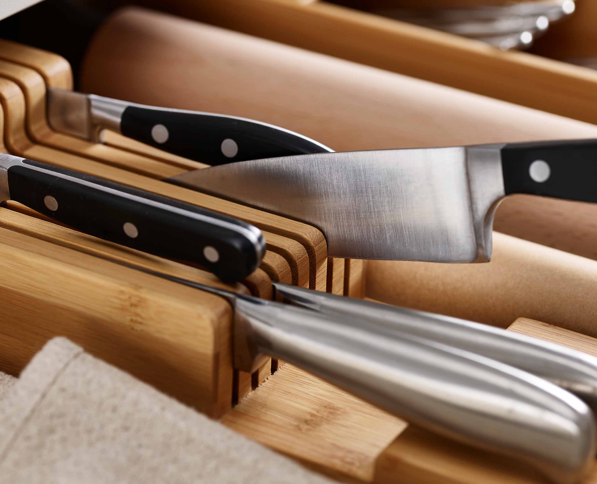 joseph-joseph-drawerstore-bamboo-compact-knife-organiser-holds-up-to-9-knives image 5