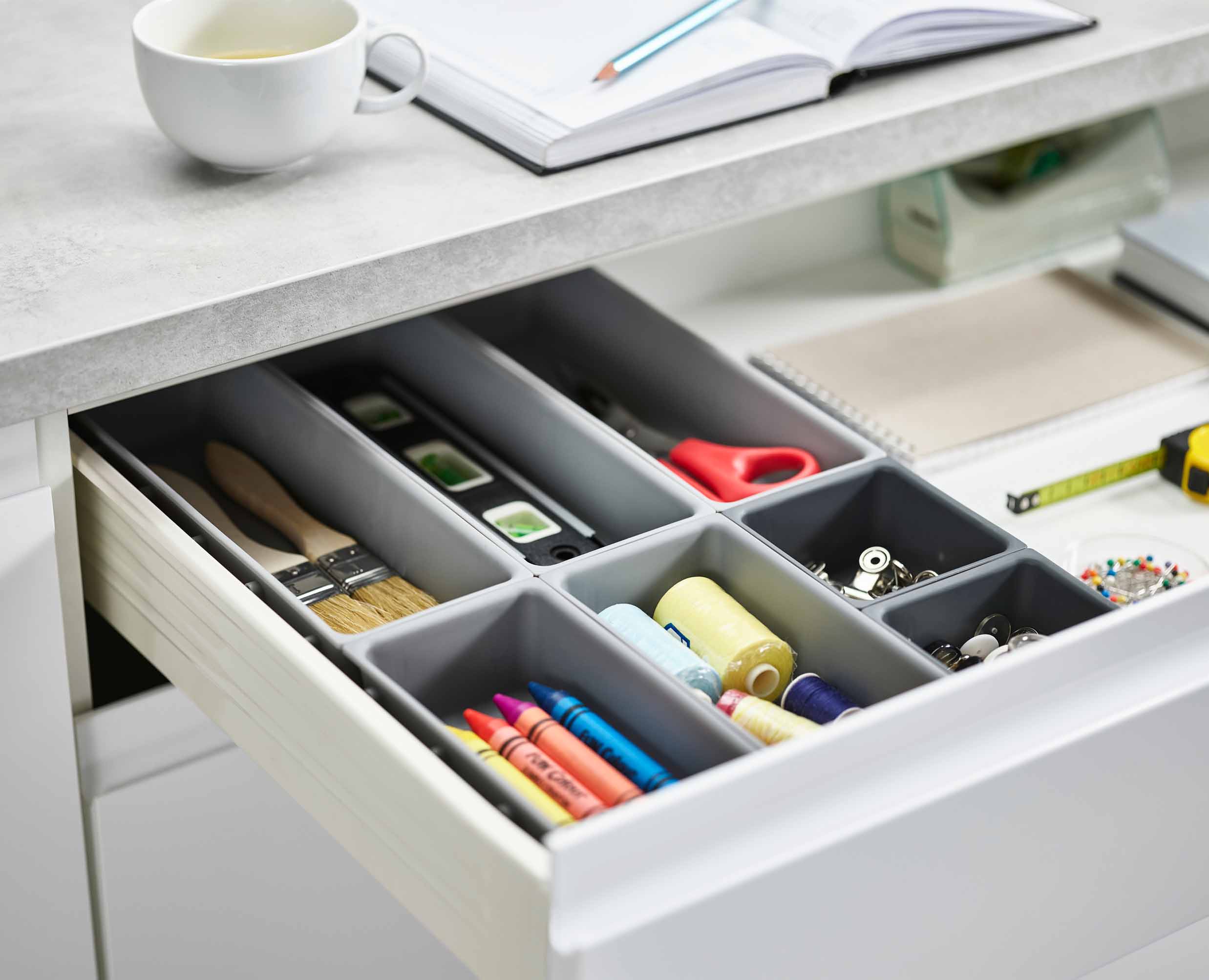 joseph-joseph-blox-7-piece-grey-drawer-organiser-set-modular-design image 3