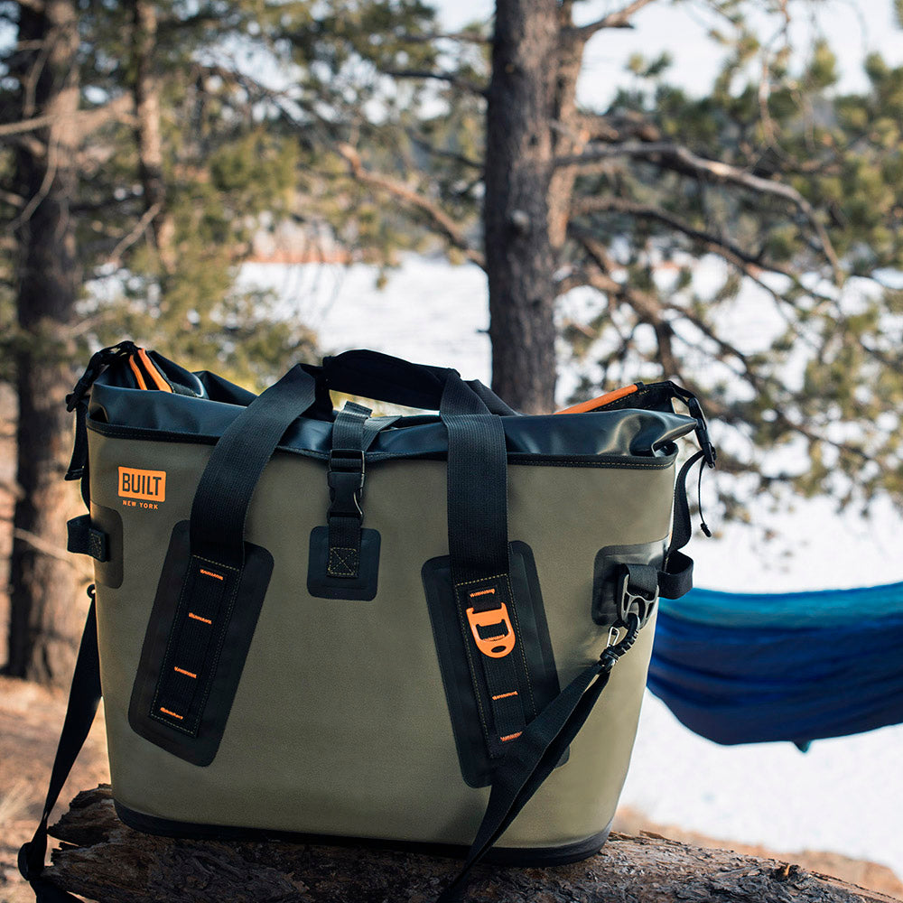 built-welded-cooler-bag-large-leakproof-soft-cooler-with-18-can-capacity-and-bot image 8