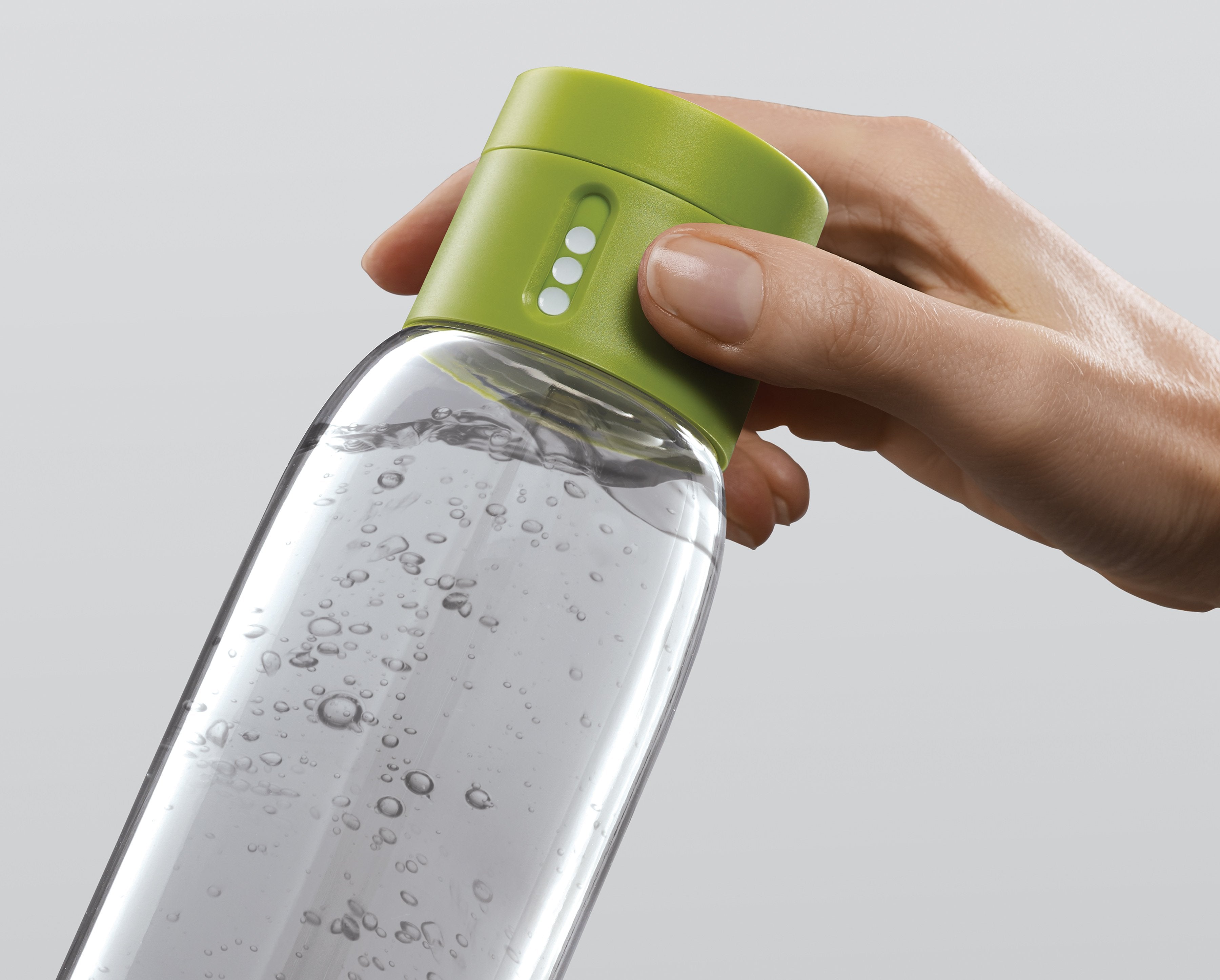joseph-joseph-dot-water-bottle-600ml-with-hydration-tracker-lid image 3
