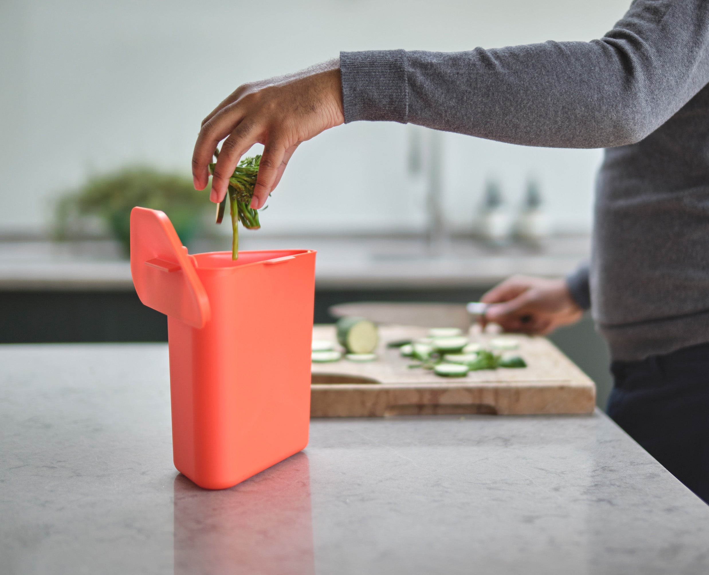 joseph-joseph-totem-3l-food-waste-caddy-red-replacement-part image 3