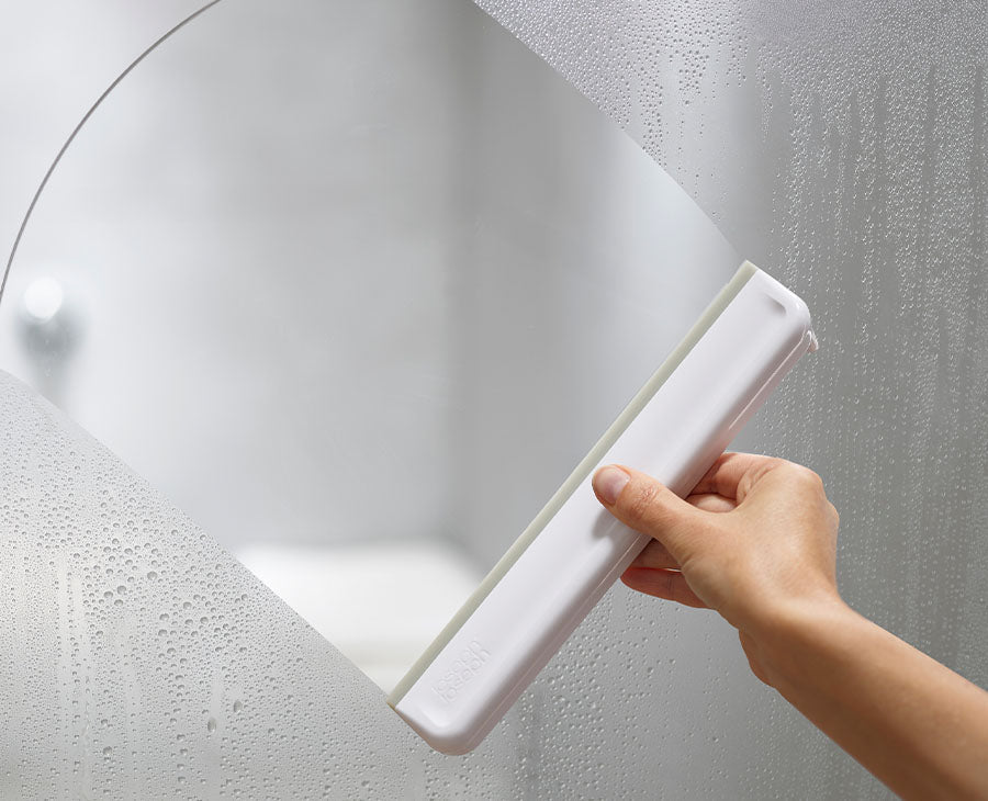 joseph-joseph-easystore-light-grey-shower-squeegee-flexible-silicone-blade image 2