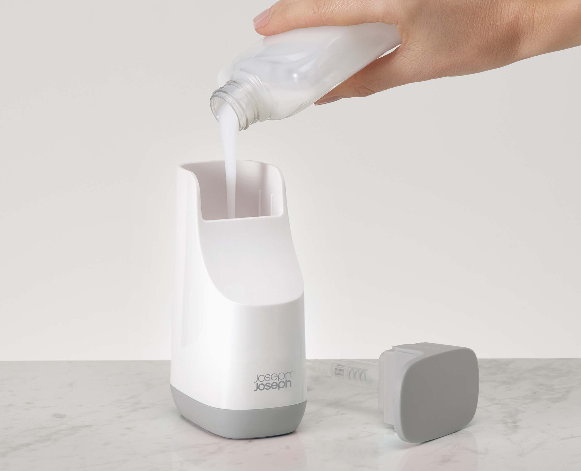 joseph-joseph-slim-light-grey-soap-pump image 5