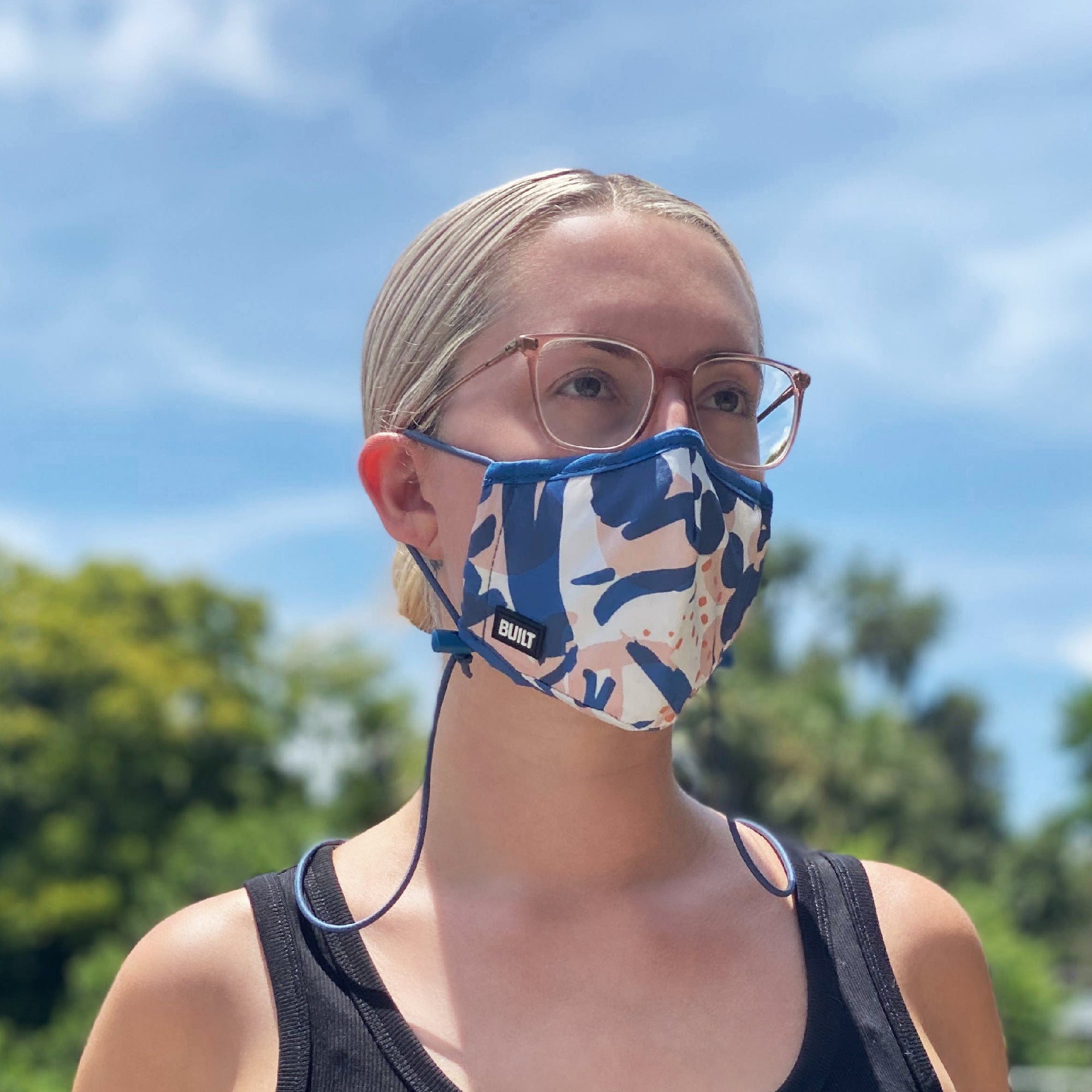 built-adjustable-reusable-mask-with-pm2-5-filters-100-cotton-gift-with-purchase image 8